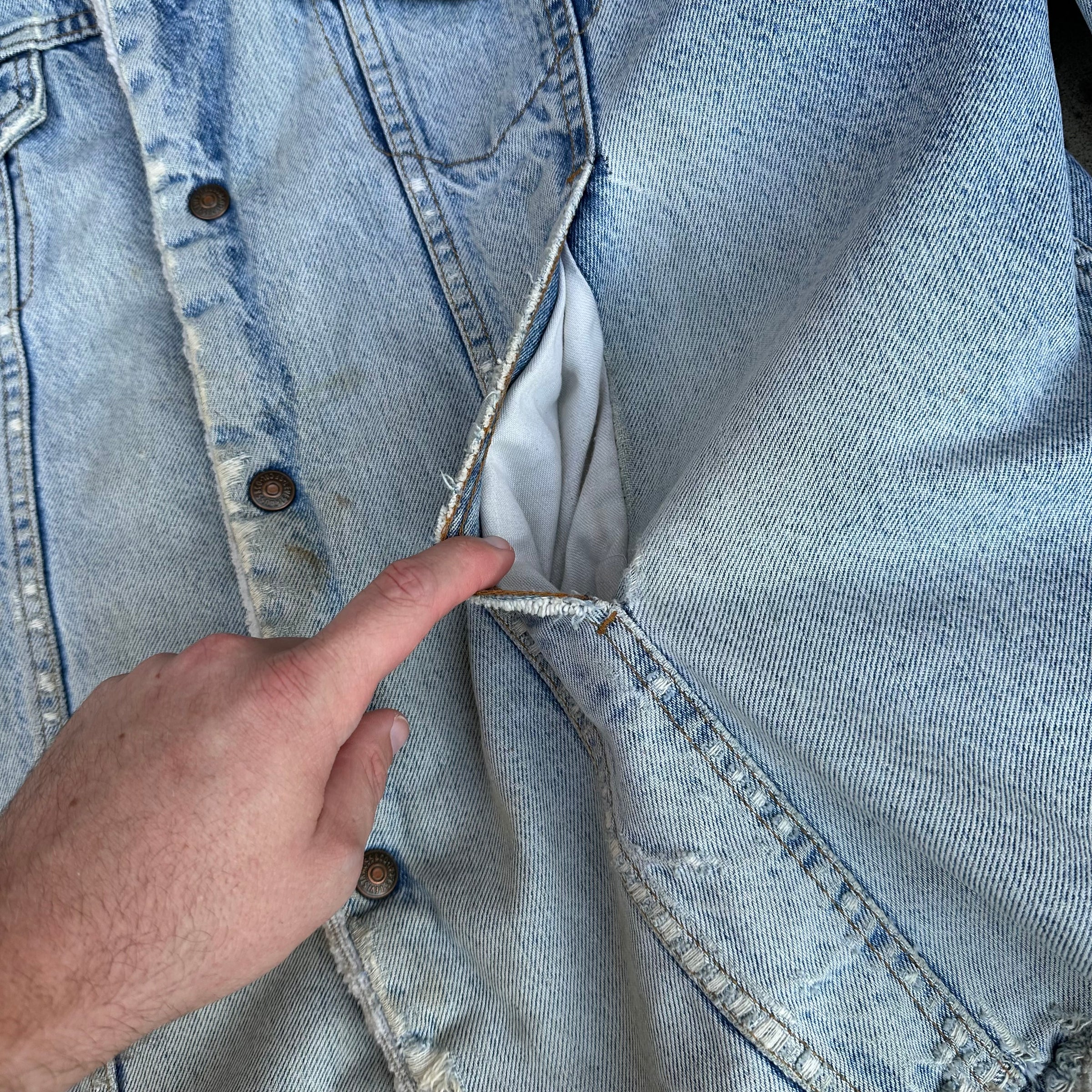 1980’s Levi’s Sherpa Lined Denim Jacket L/XL