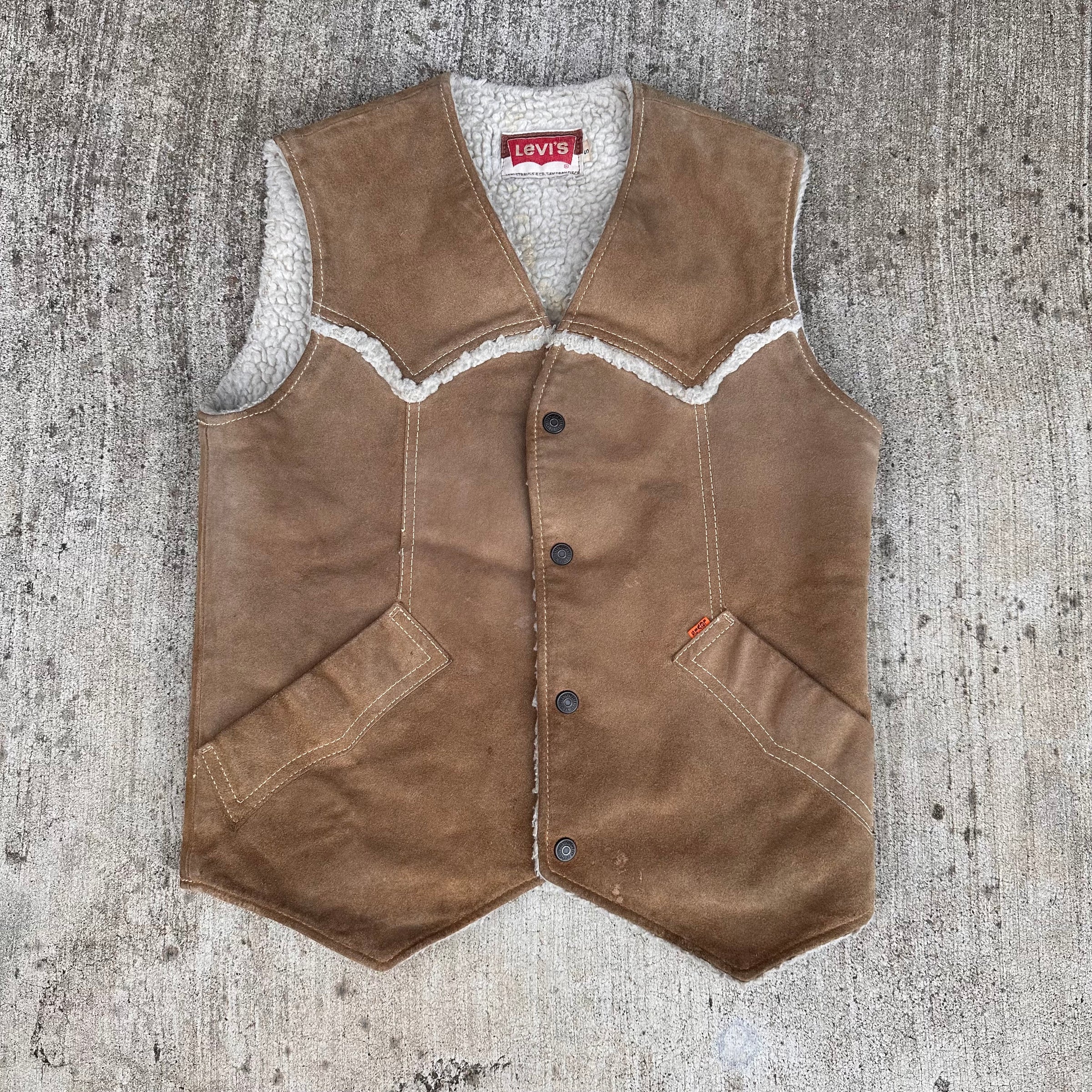 1970’s Levi’s Suede Sherpa Lined Western Vest Small