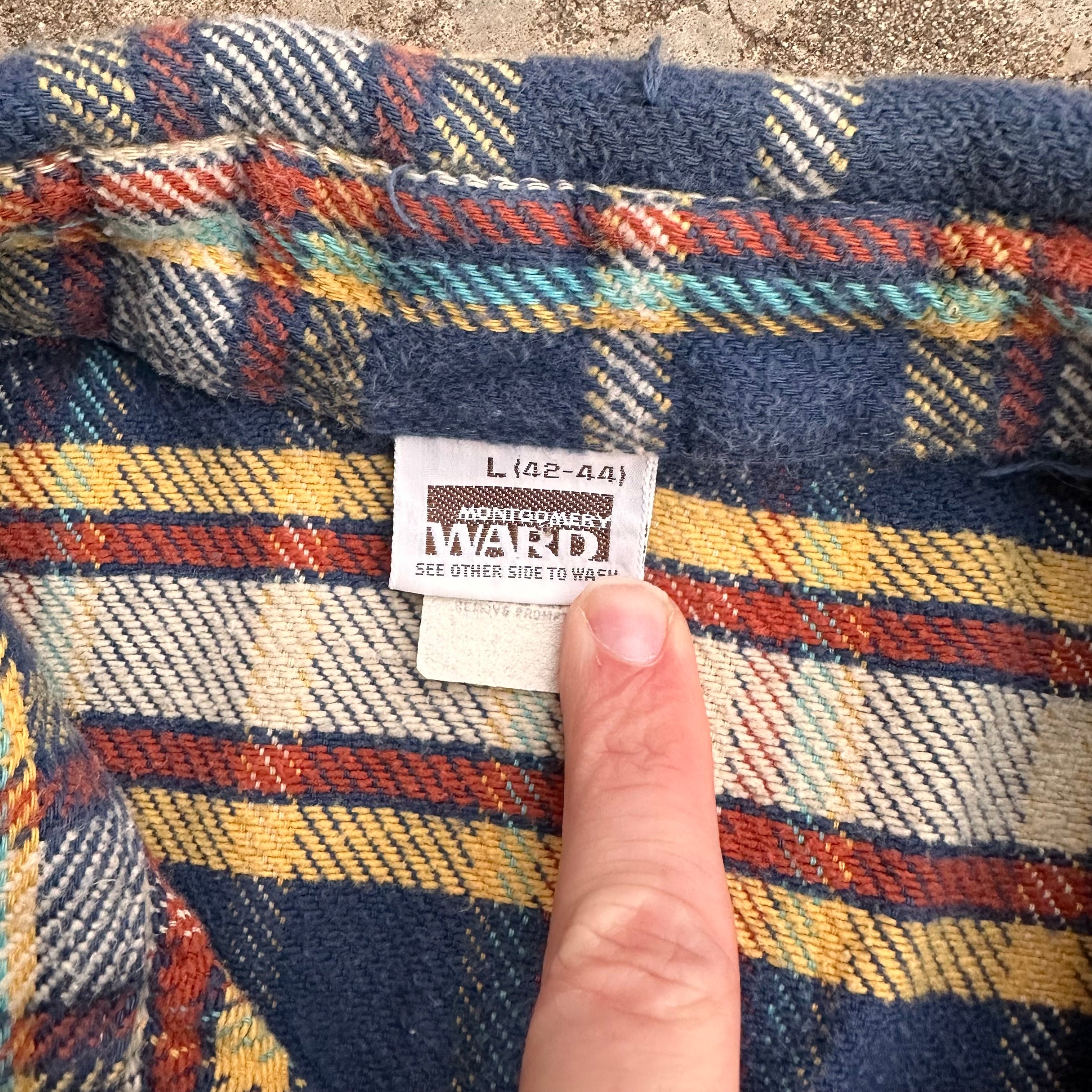 1970’s Montgomery Ward Cotton Flannel Shirt Large