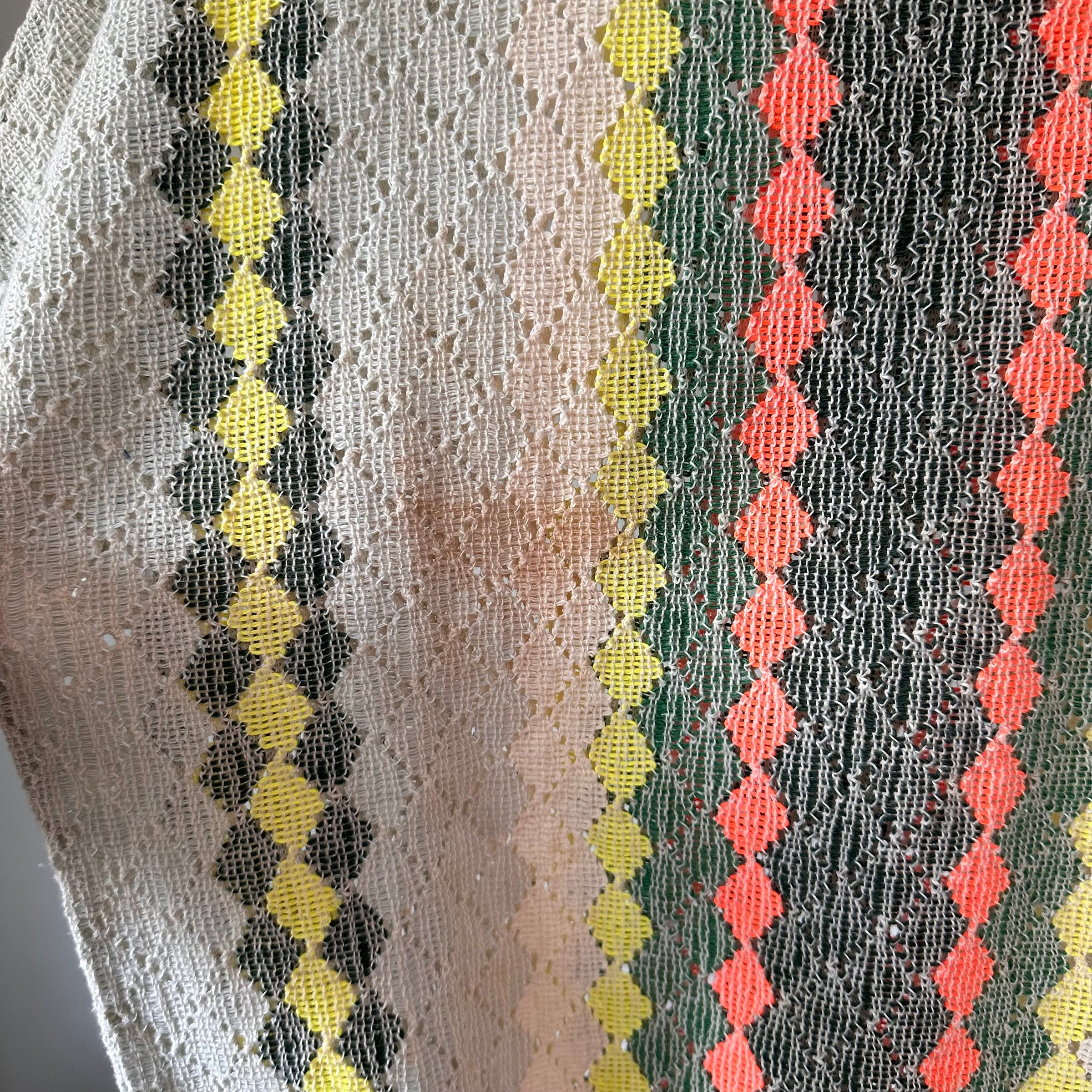 1950’s Rockabilly Style Diamond Loose Knit Short Sleeve Sweater Medium