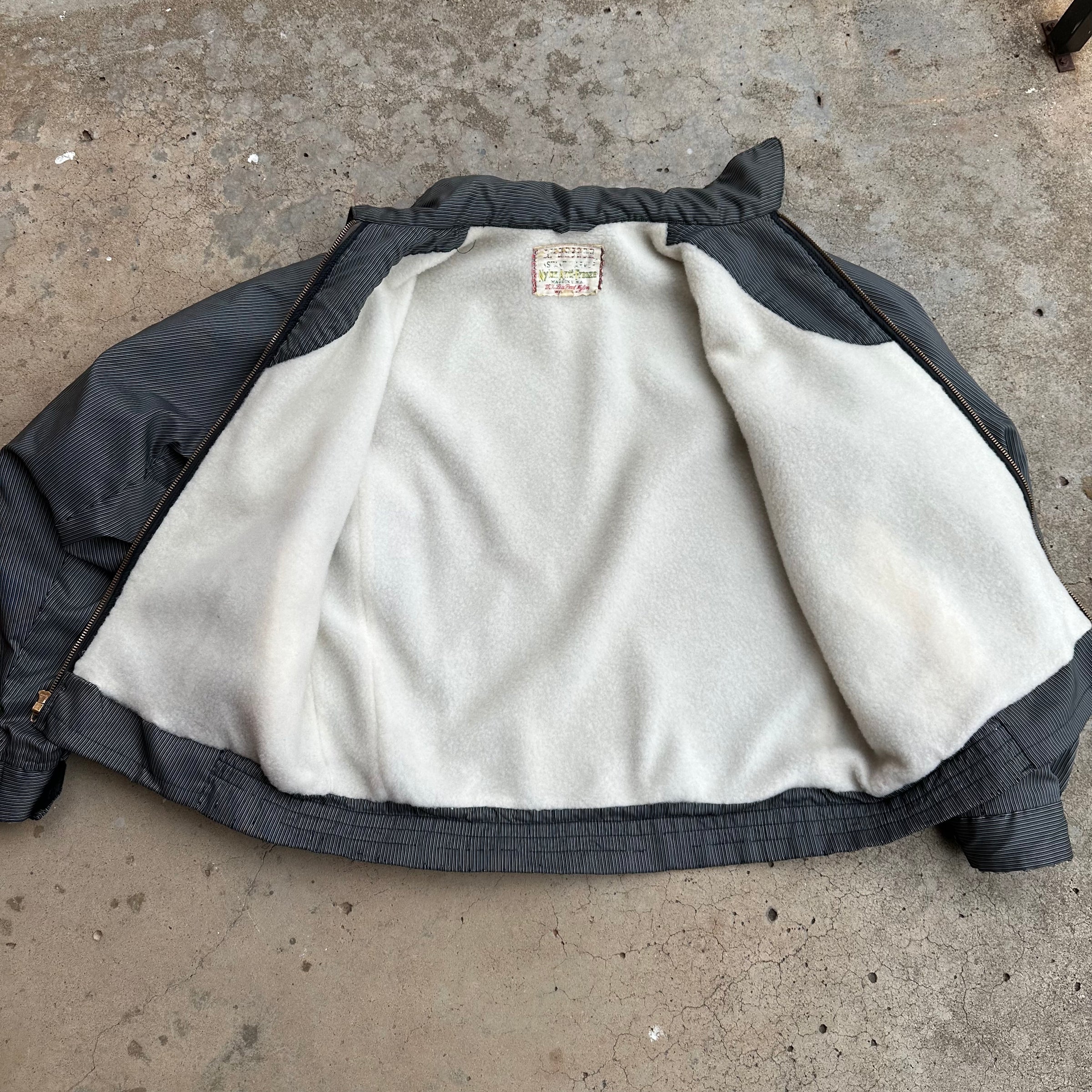 1950’s McGregor Nylon Anti-Freeze Striped Jacket Size 40