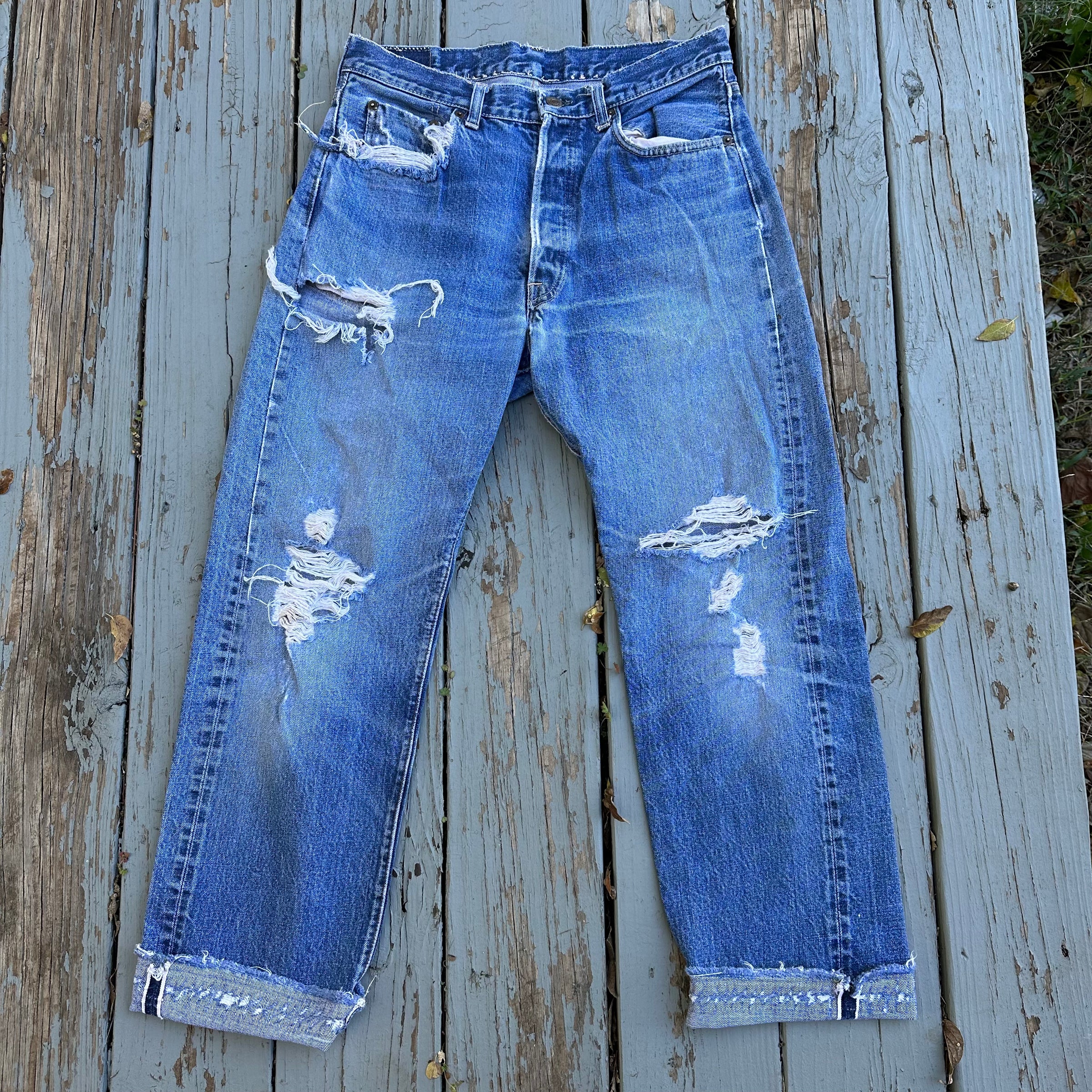 1970’s Thrashed Levi’s 501 Single Stitch Redline Denim Jeans 31” x 28”