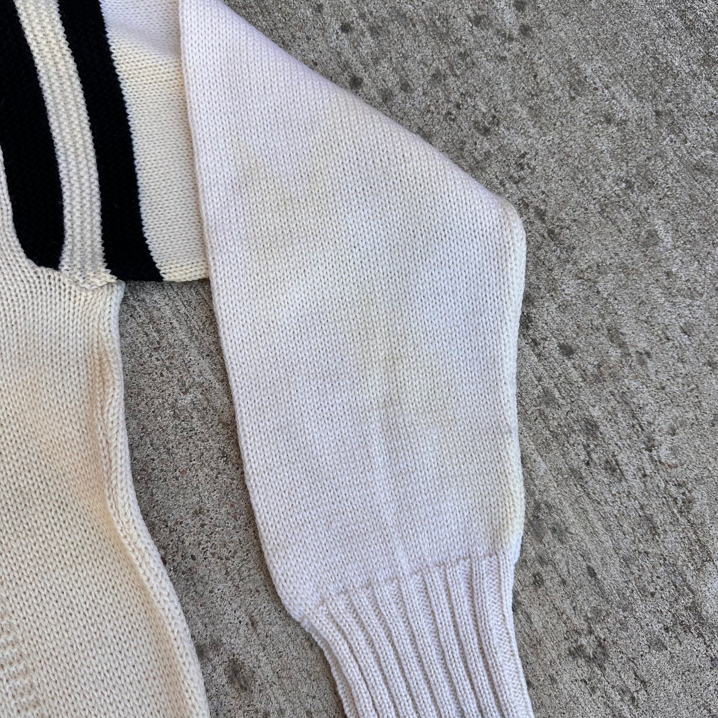 1950’s/60’s Kandahar Crest Wool Sweater Small