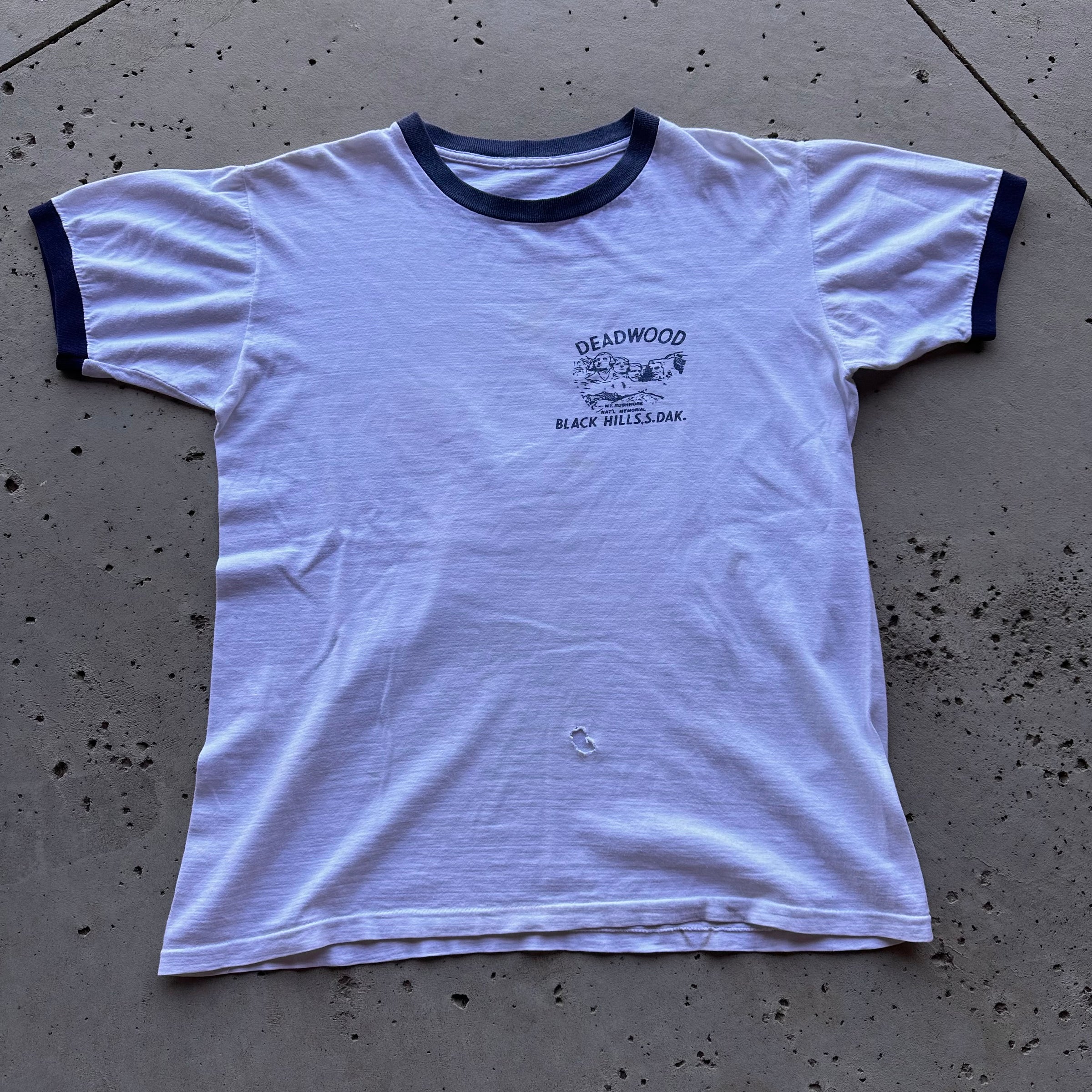 1960’s Deadwood Mt Rushmore Souvenir Ringer T-Shirt Medium