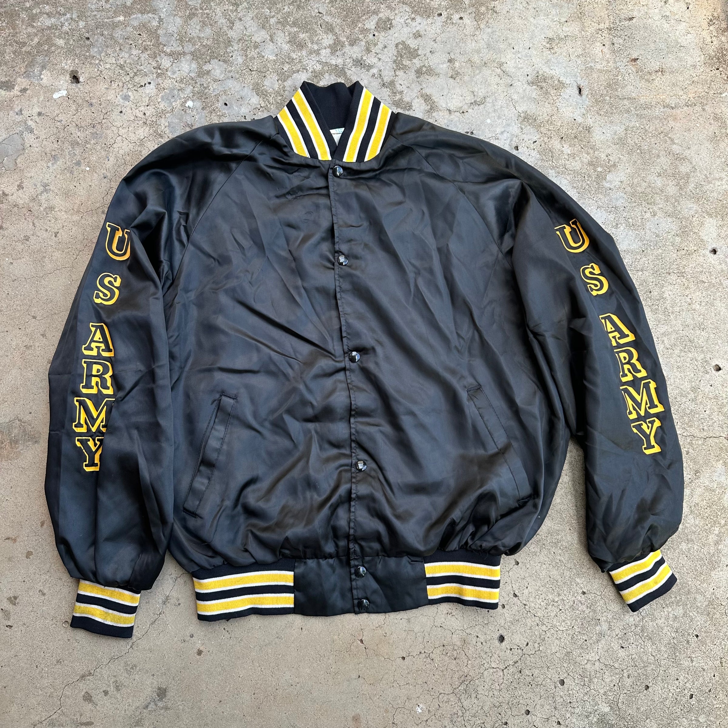 1980’s US Army 35th Engineer Battalion Screamin’ Demons Satin Bomber Jacket XL