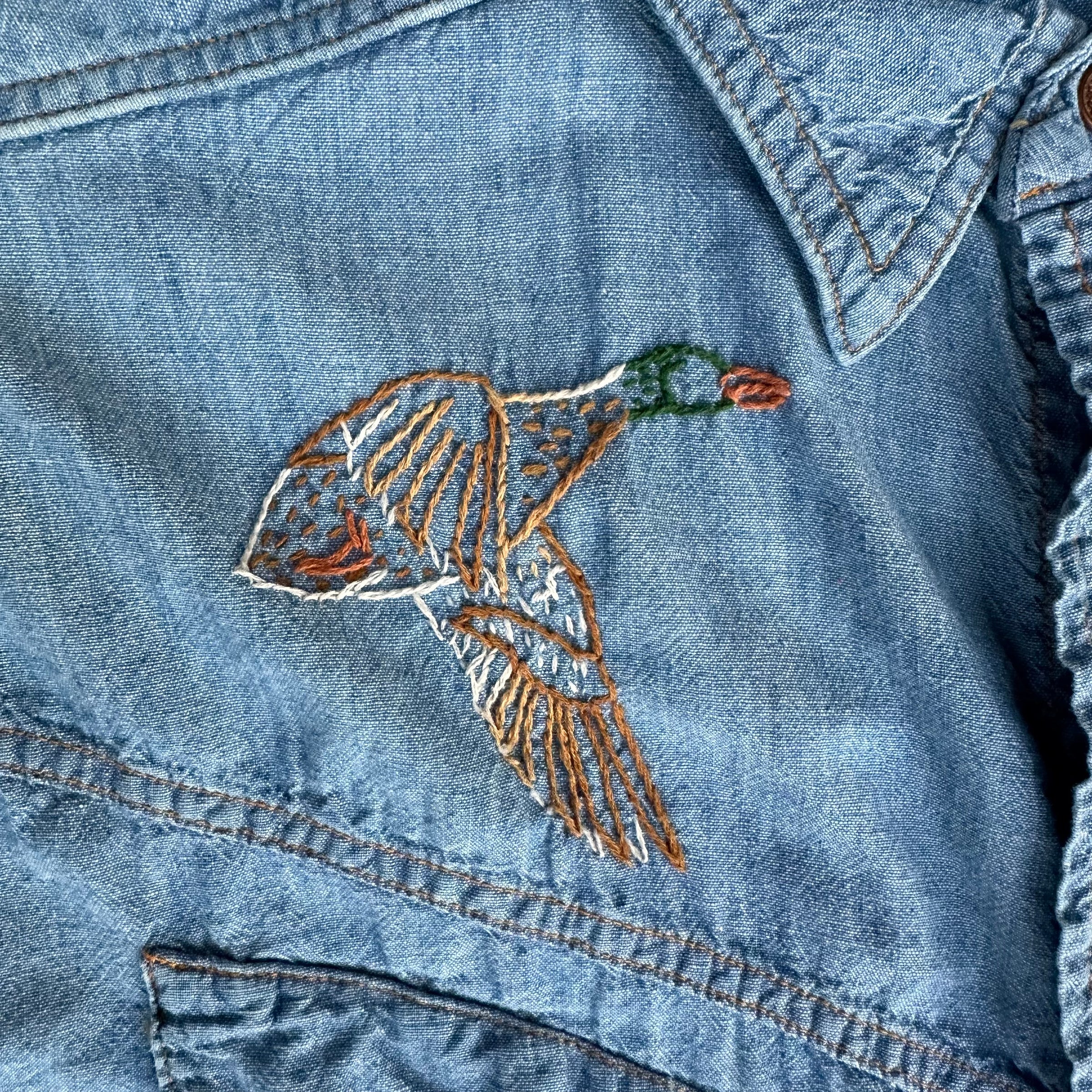 1960’s Embroidered Roebucks Chambray Western Shirt Large