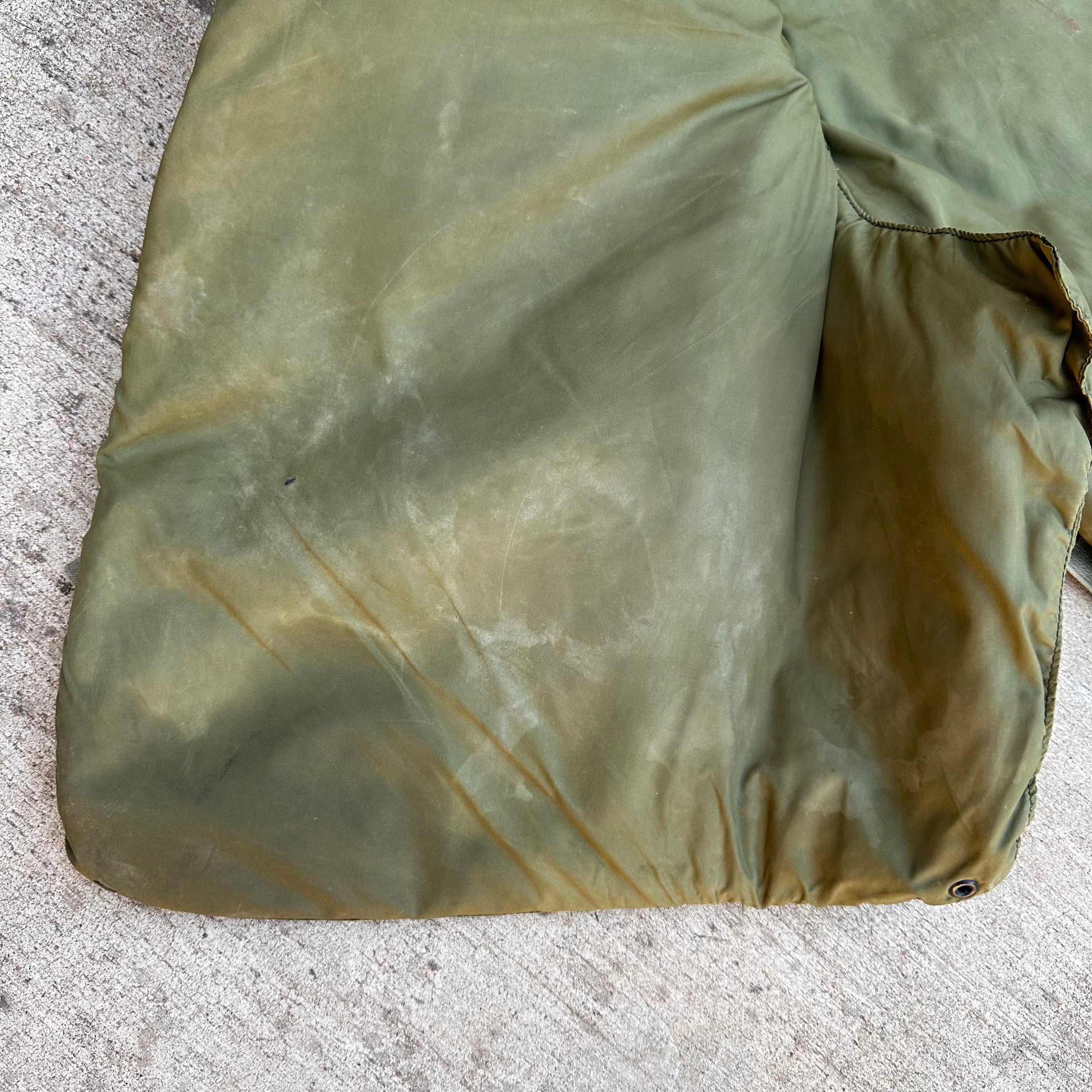 1960’s Vietnam War Era M-69 Flak Vest XL