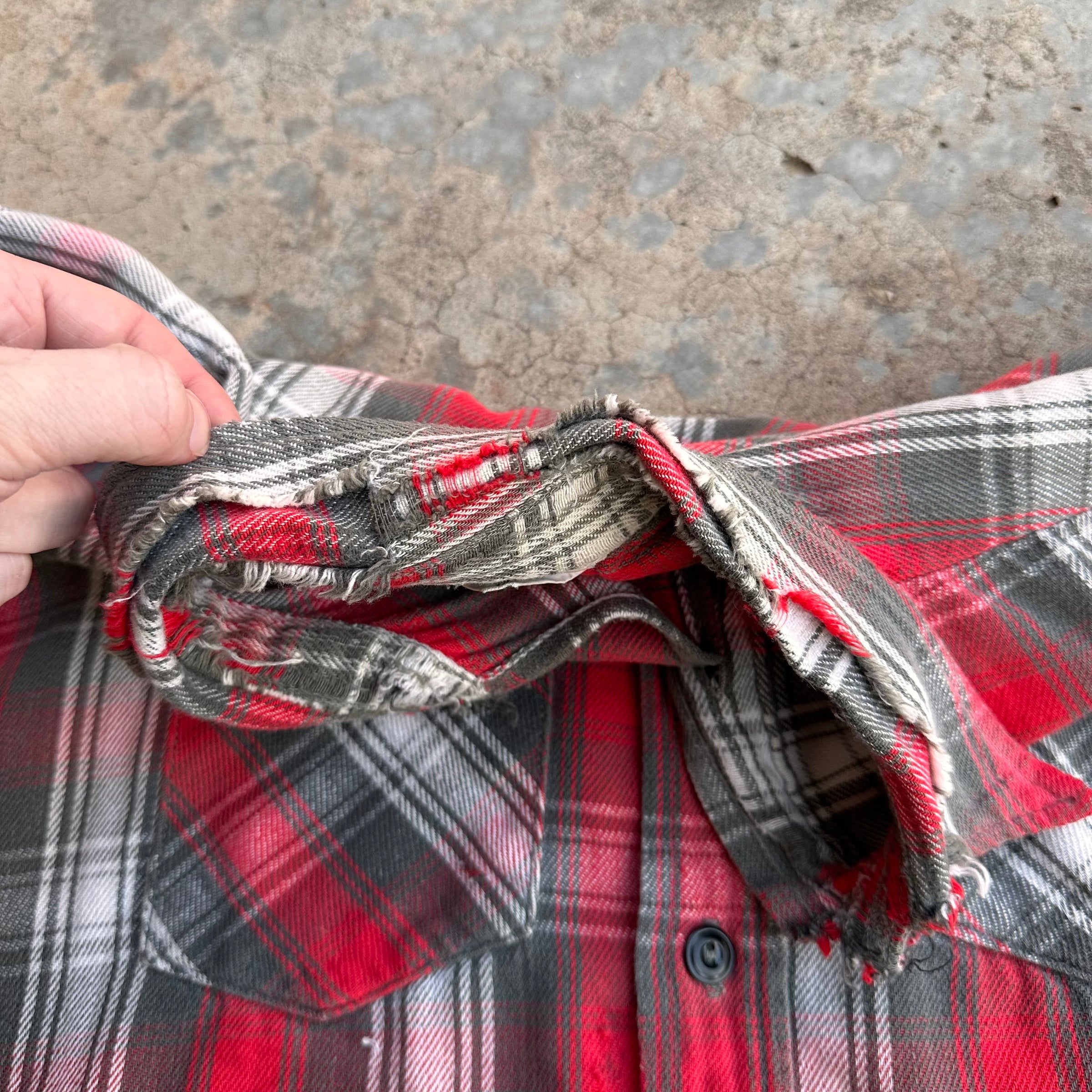 1960’s Arctic Plaid Cotton Flannel Shirt XL 26” Chest