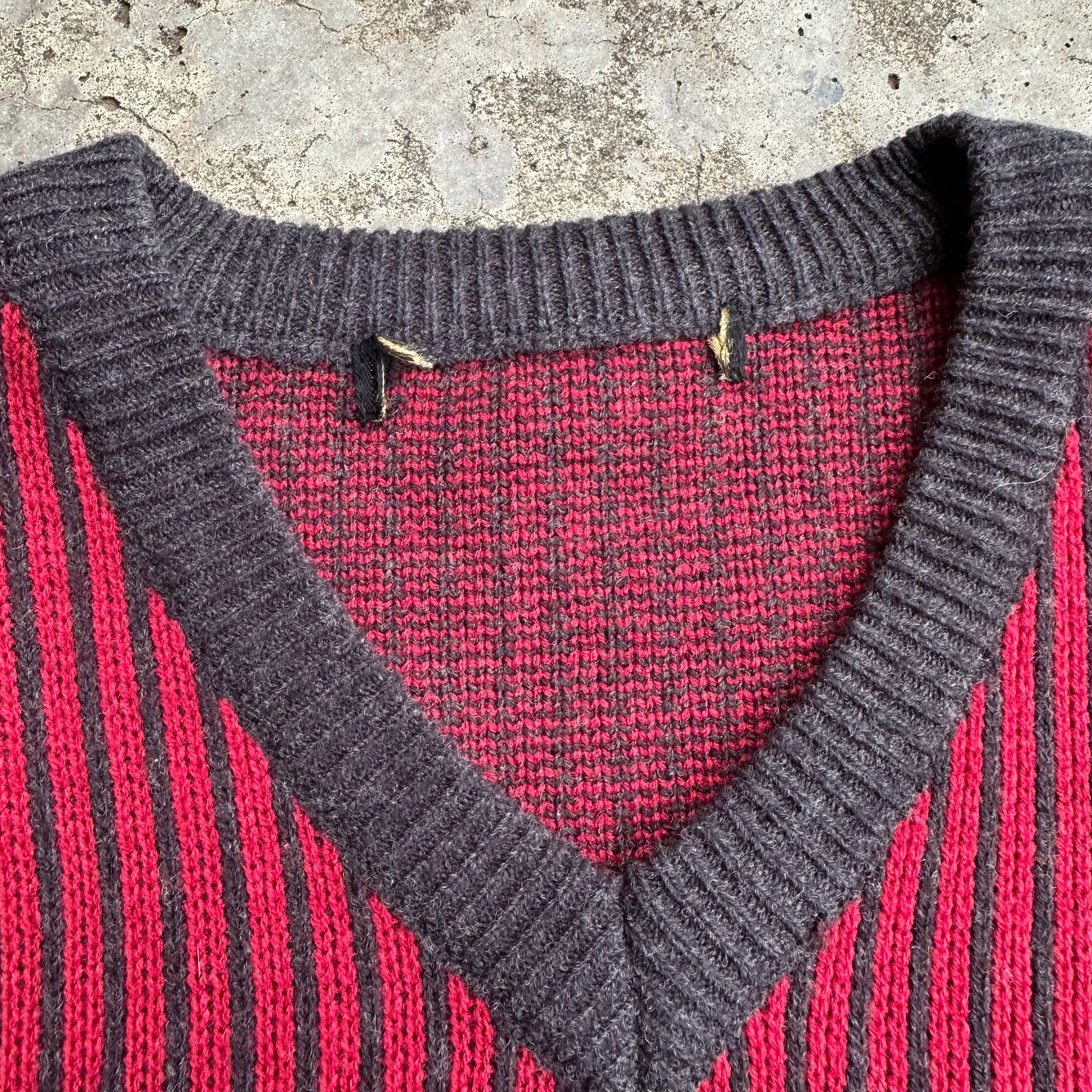 1970’s/80’s Cotton Striped V Neck Sweater XL