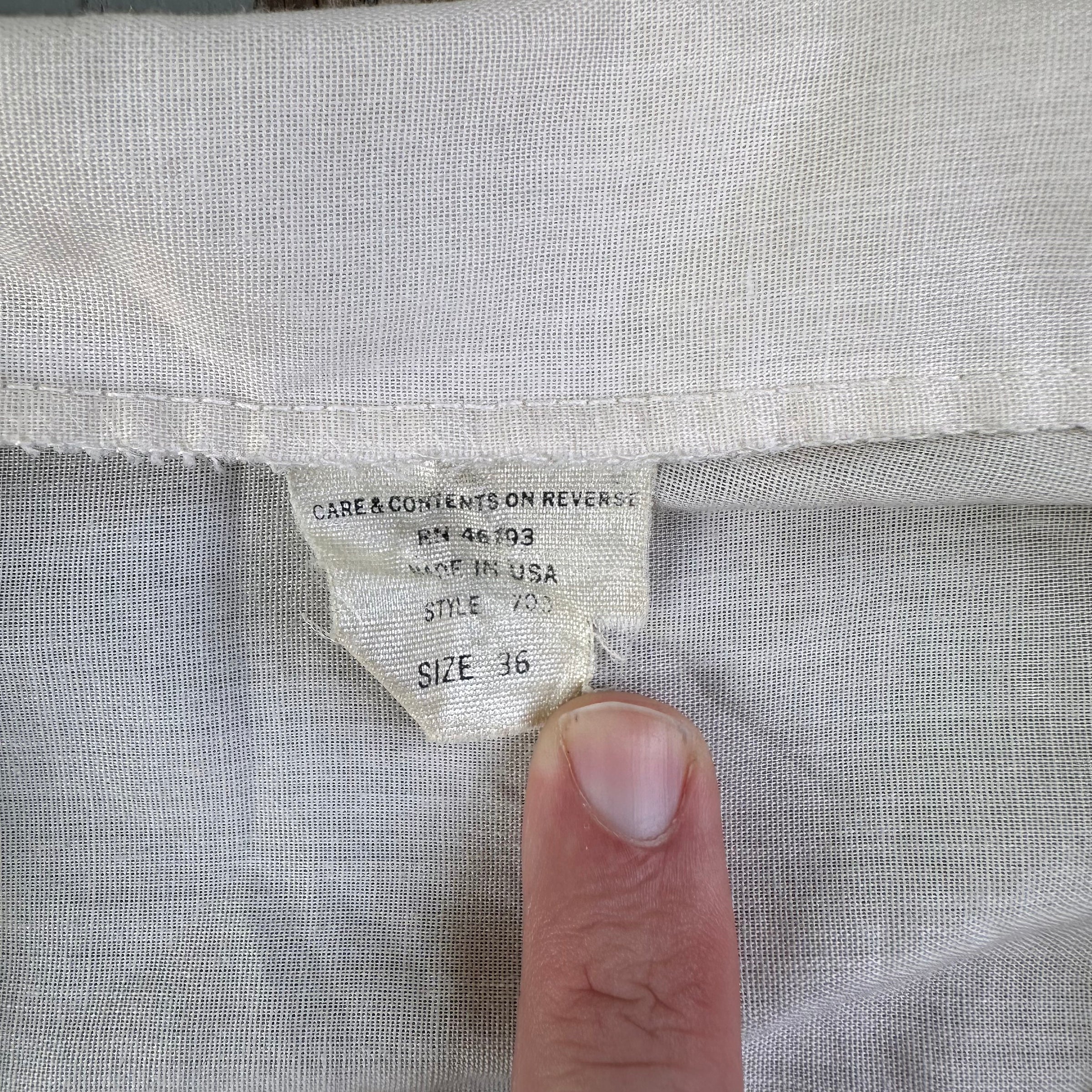1970’s Flower Poly Blend Shirt Size 36