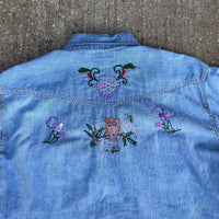 1960’s Embroidered Roebucks Chambray Western Shirt Large