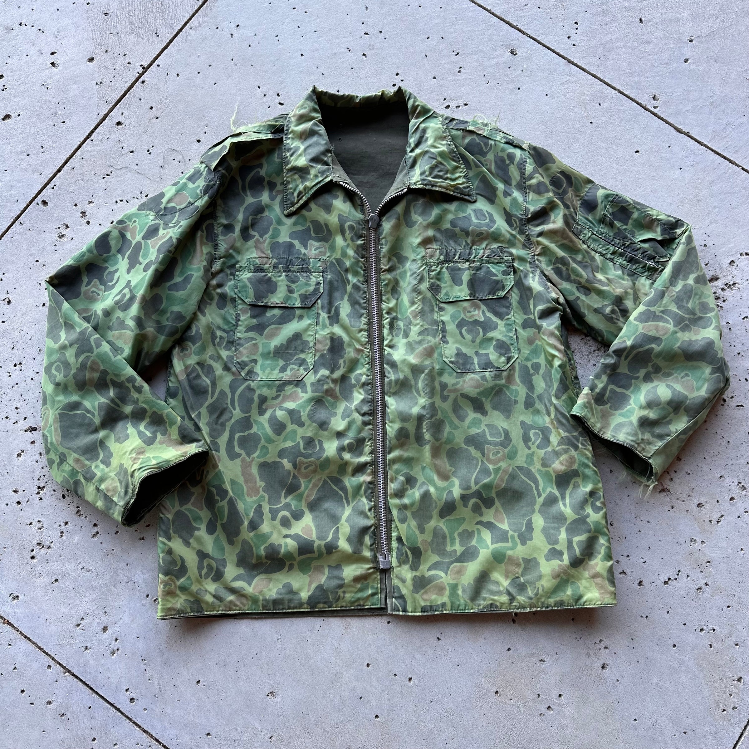 1960’s Tailor Made Reversible Korean Frogskin Camo Jacket Large