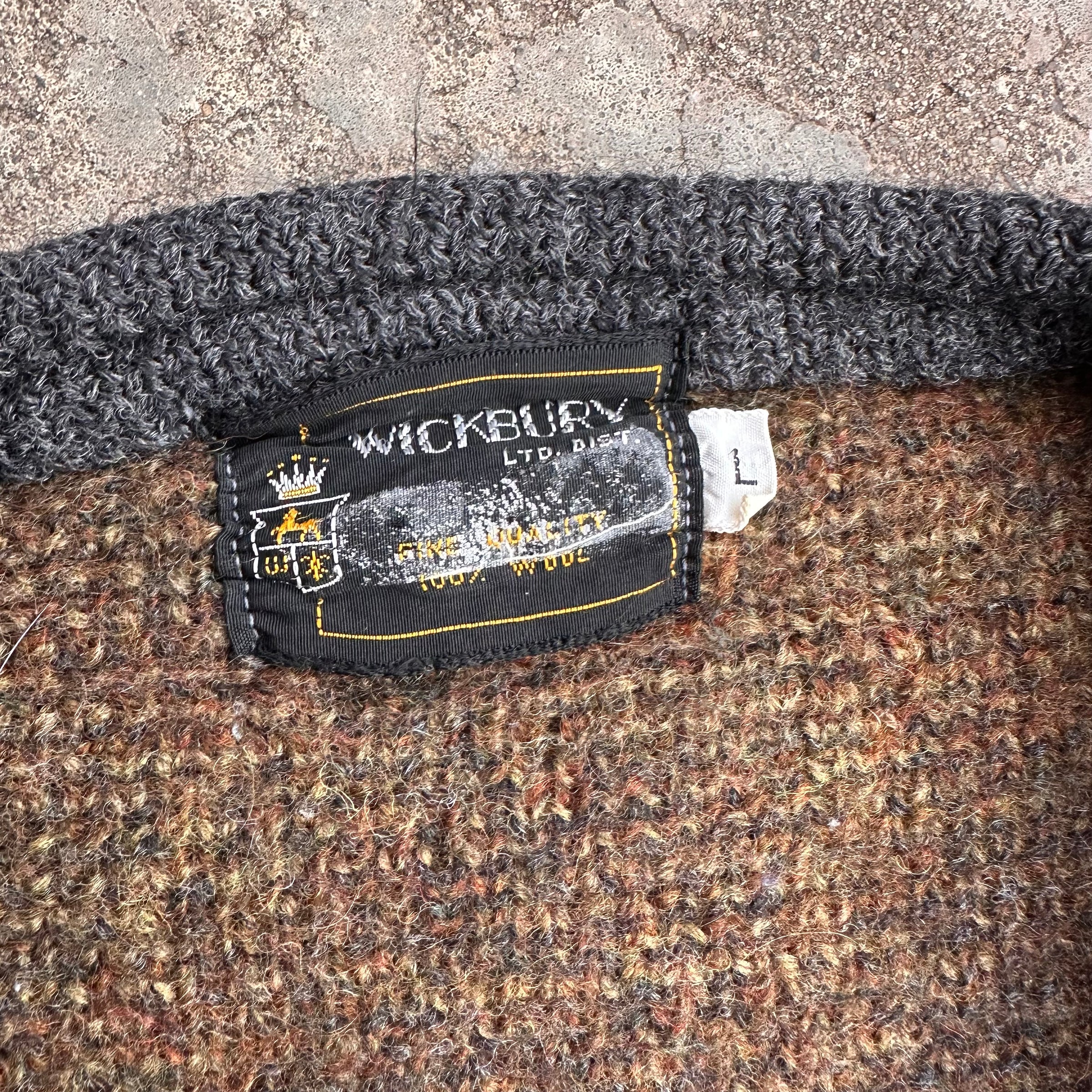 1960’s Wool Argyle Pattern Long Hair Cardigan Sweater 21” Chest