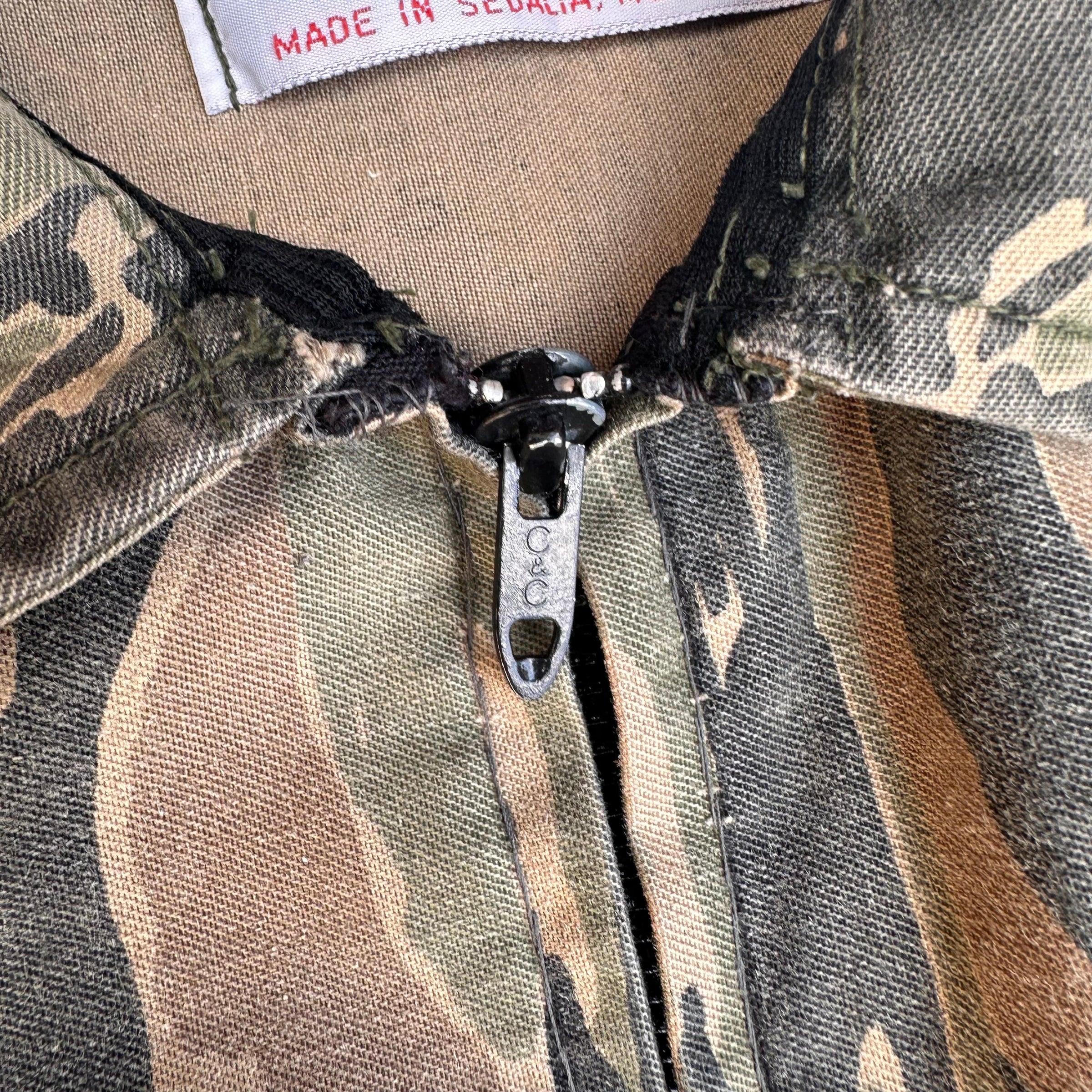 1970’s Neet Products Vertical Tiger Stripe Hunting Jacket XL