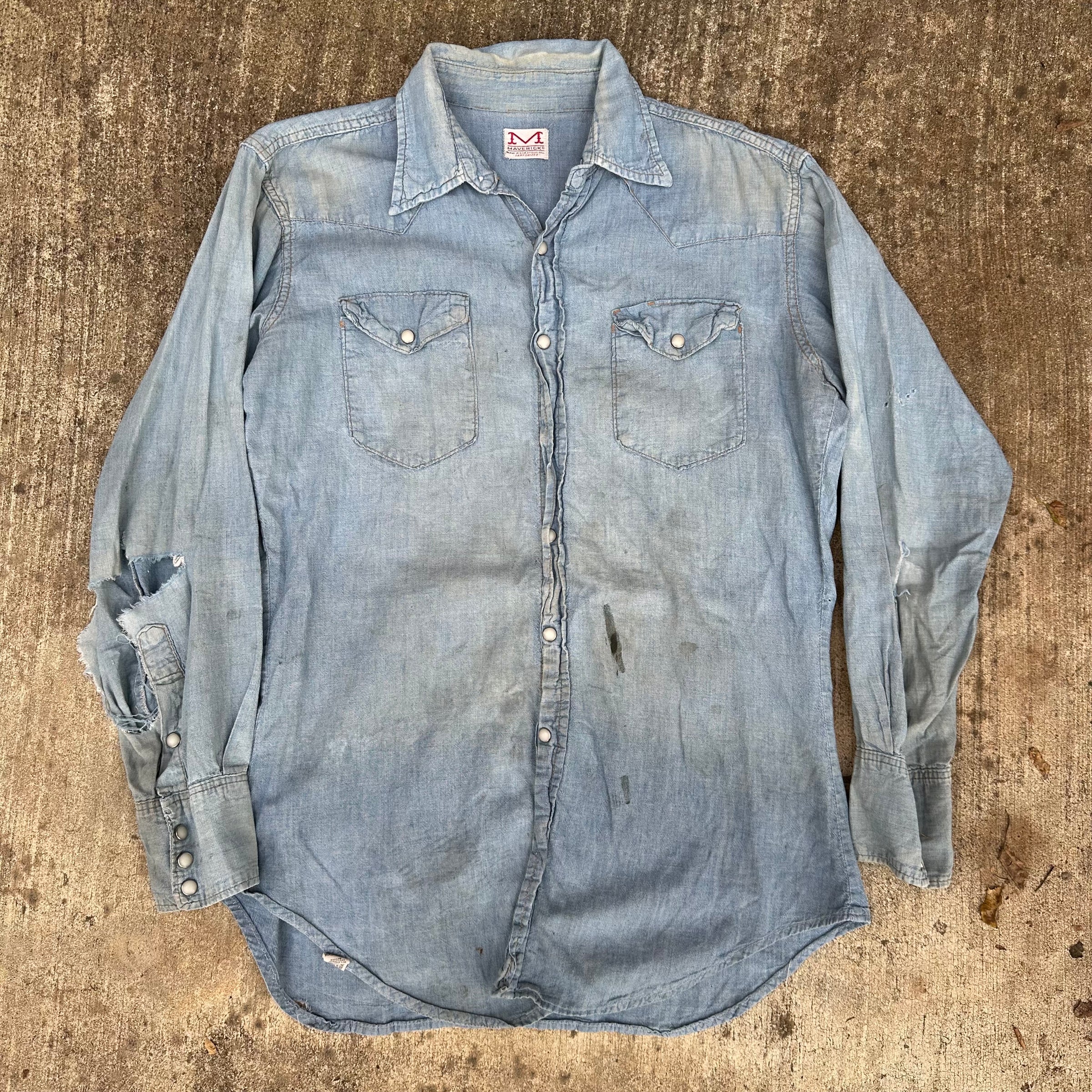 1970’s Maverick Chambray Western Shirt Large