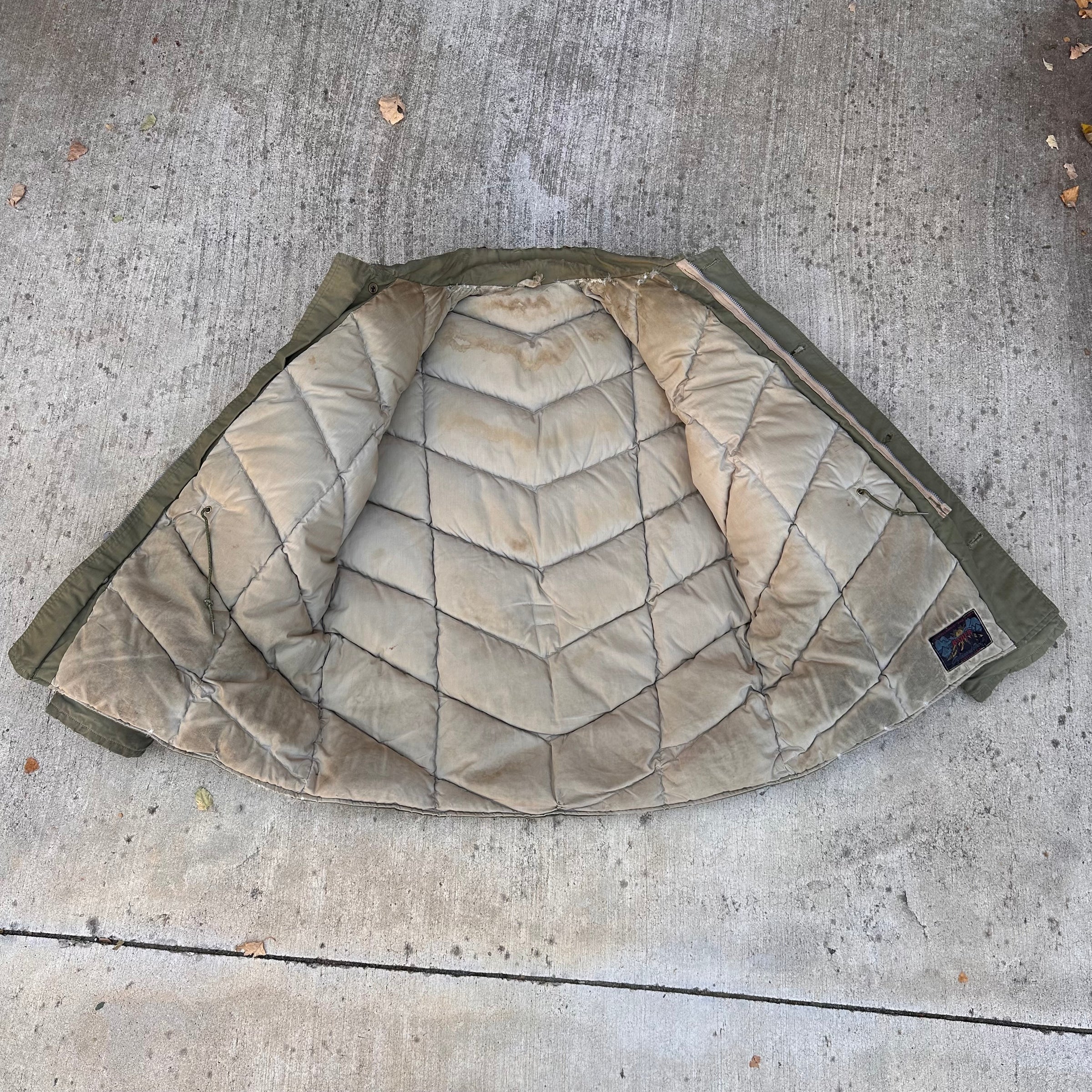 1960’s Eddie Bauer Bauer Down Quilted Puffer Jacket Large