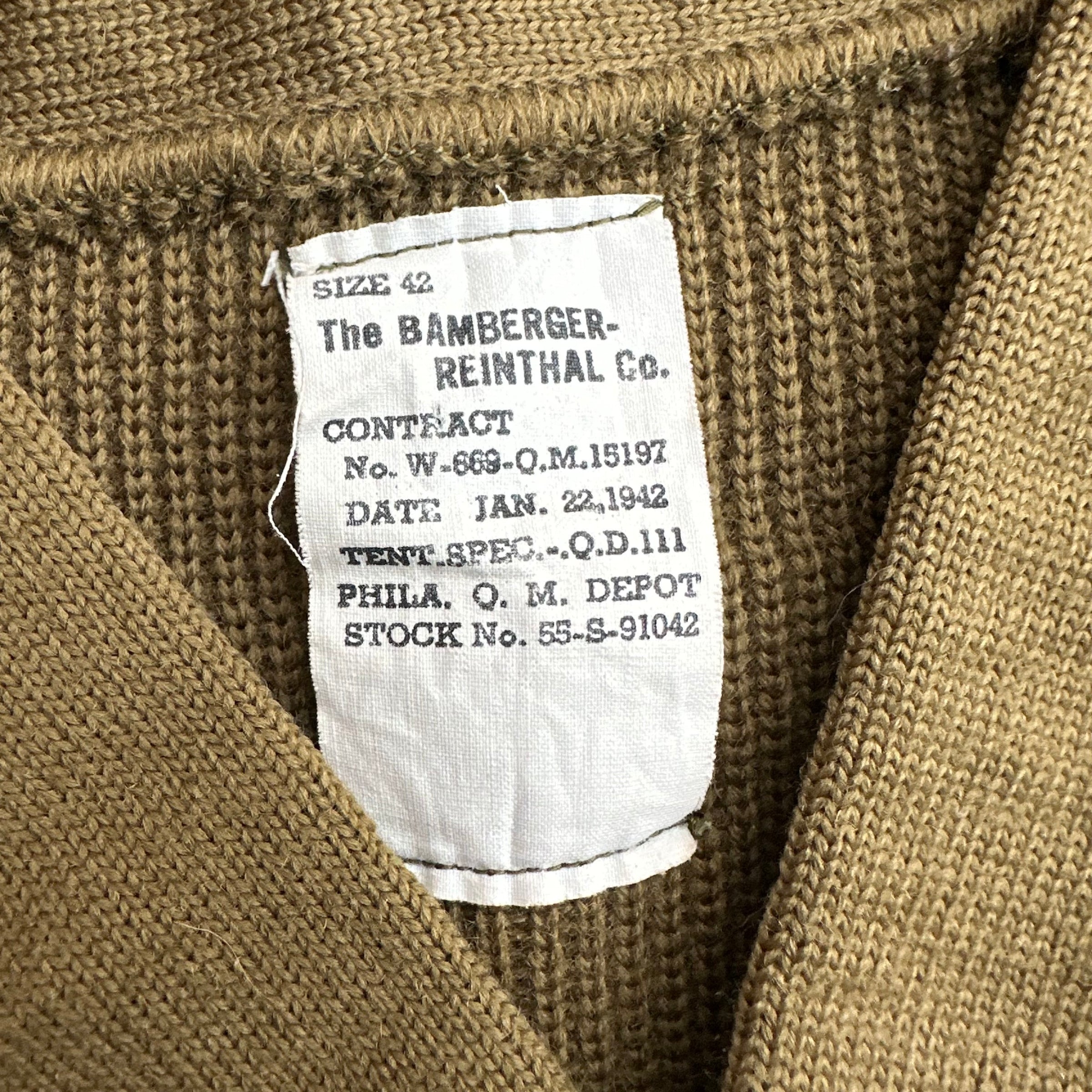 1940’s WWII Deadstock US Army V-Neck Sweater Size 42