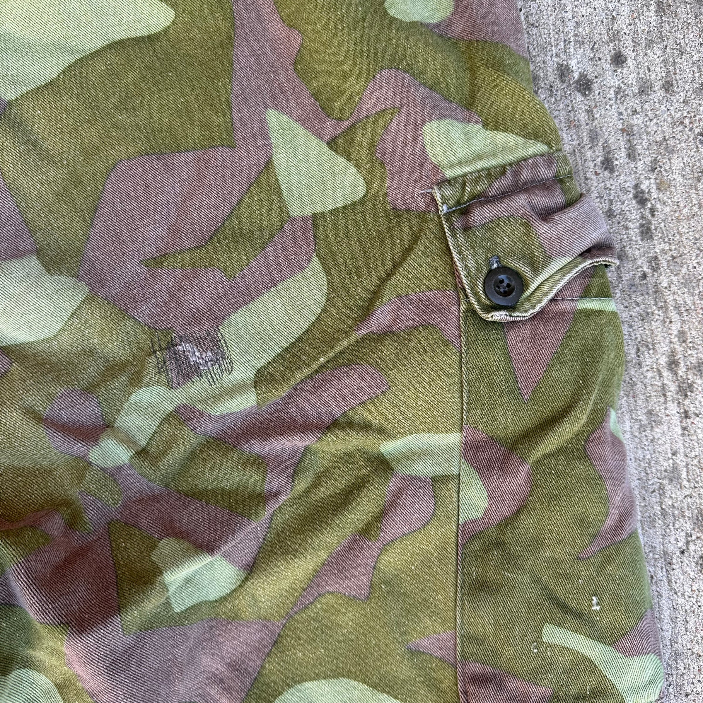 1970’s Reversible Finnish M62 Camo Pants 30” - 40” x 28”