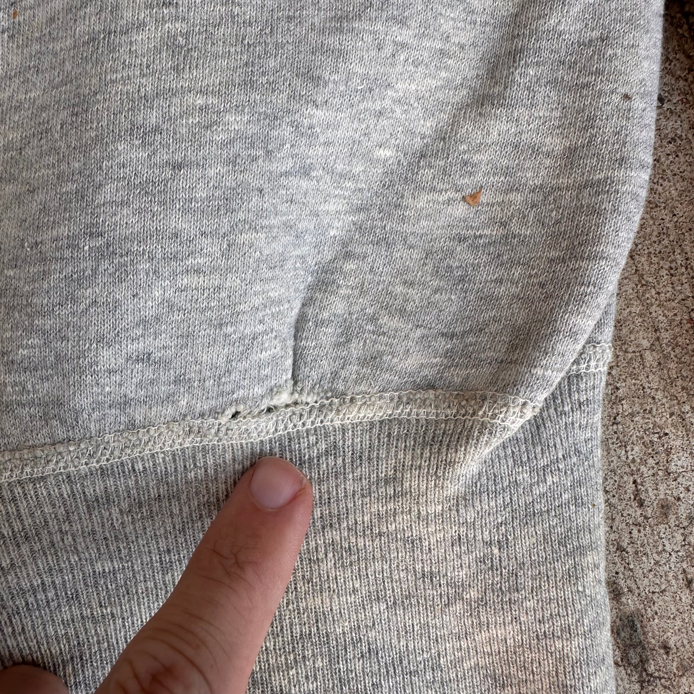 1950’s Single V Crewneck Sweatshirt 26” Chest