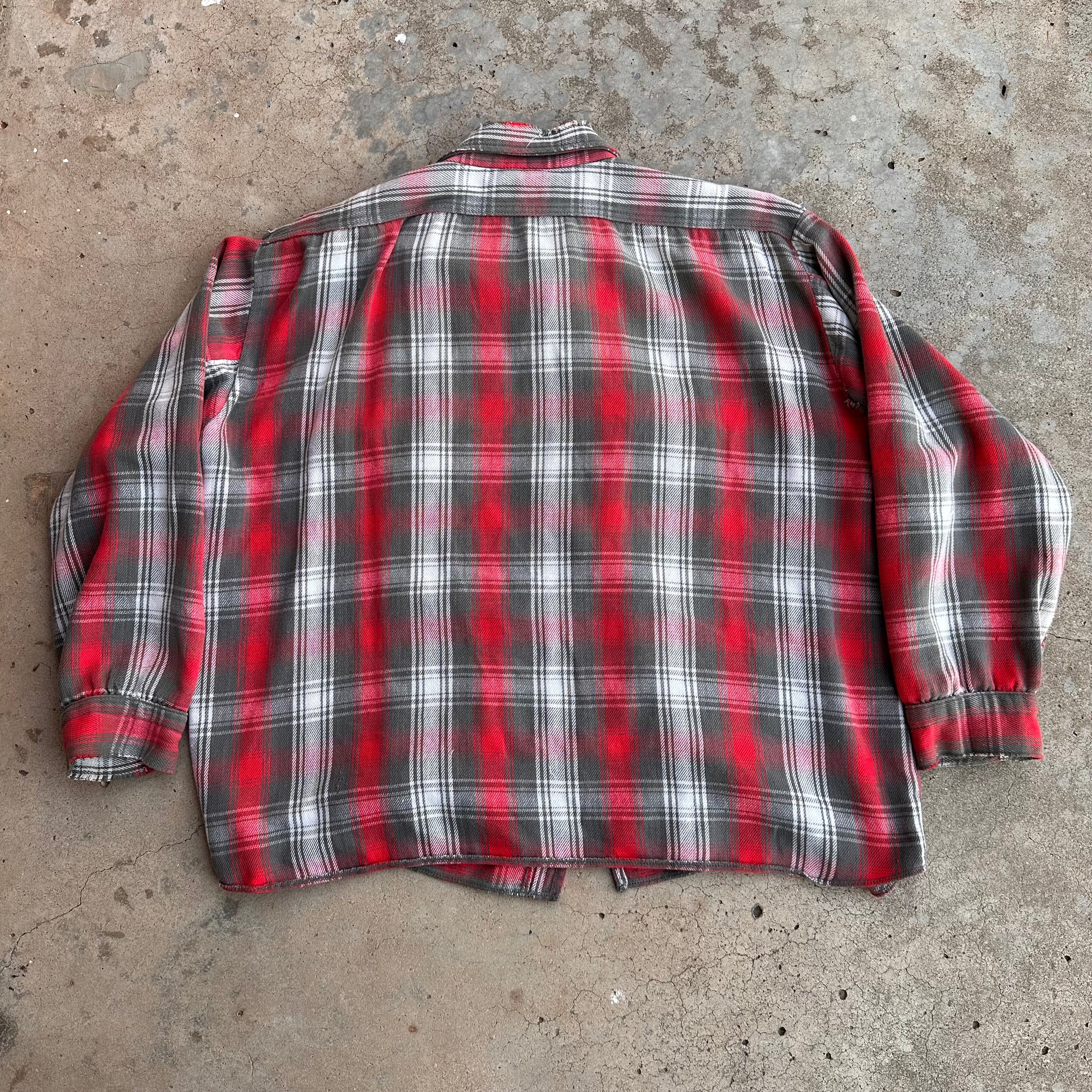 1960’s Arctic Plaid Cotton Flannel Shirt XL 26” Chest