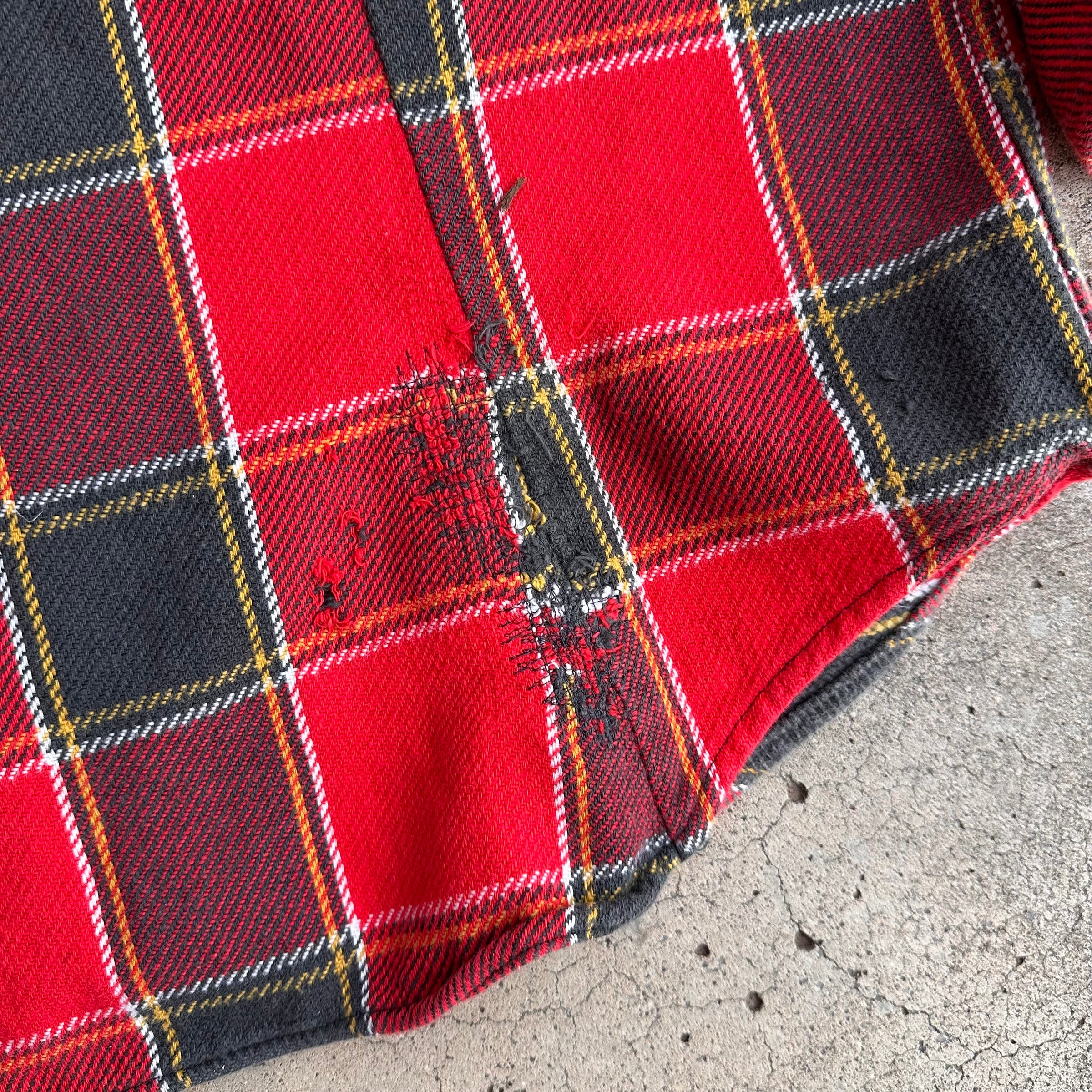 1960’s Sears Cotton Plaid Flannel Shirt 24” Chest