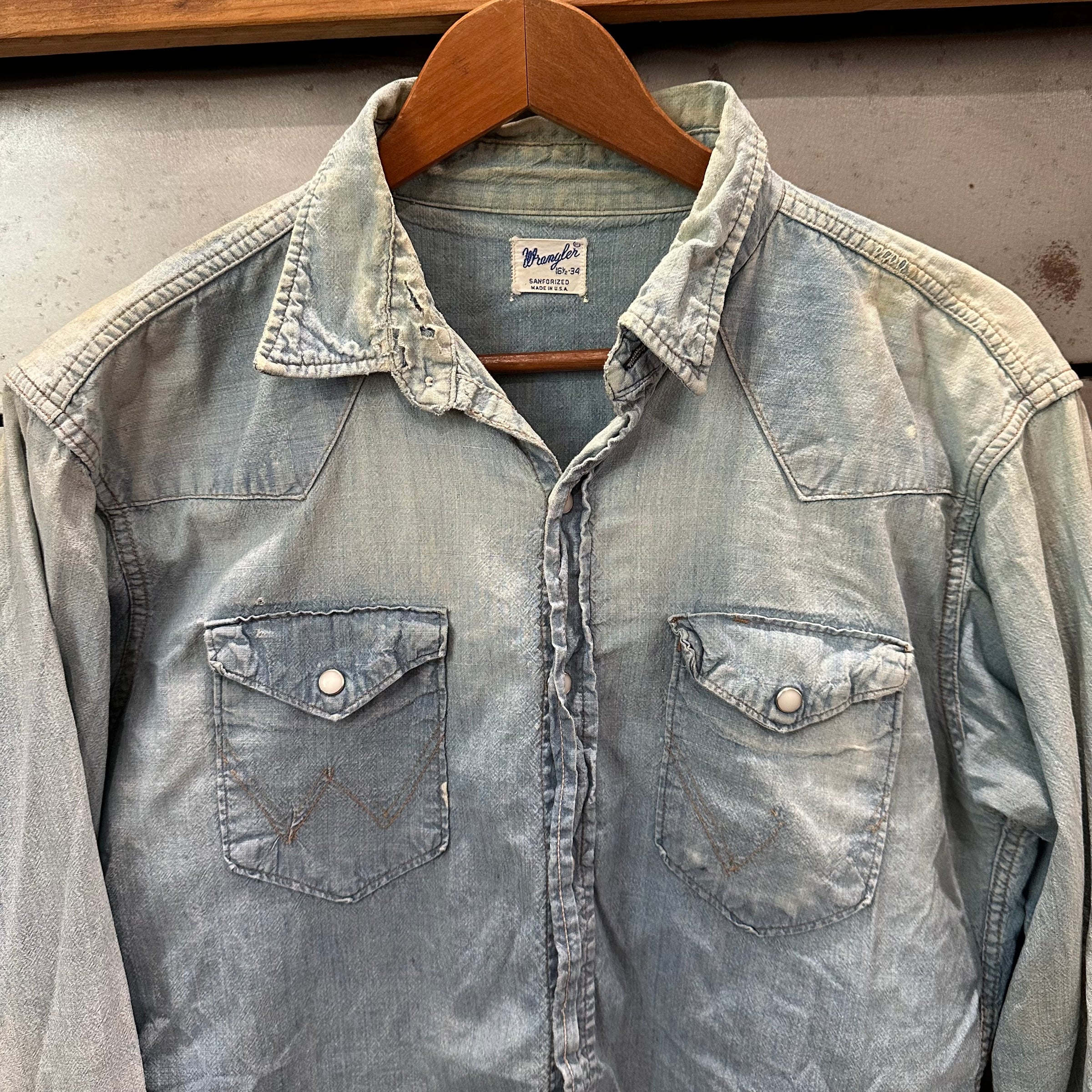 1960’s Wrangler 27MW Chambray Pearl Snap Western Shirt M/L