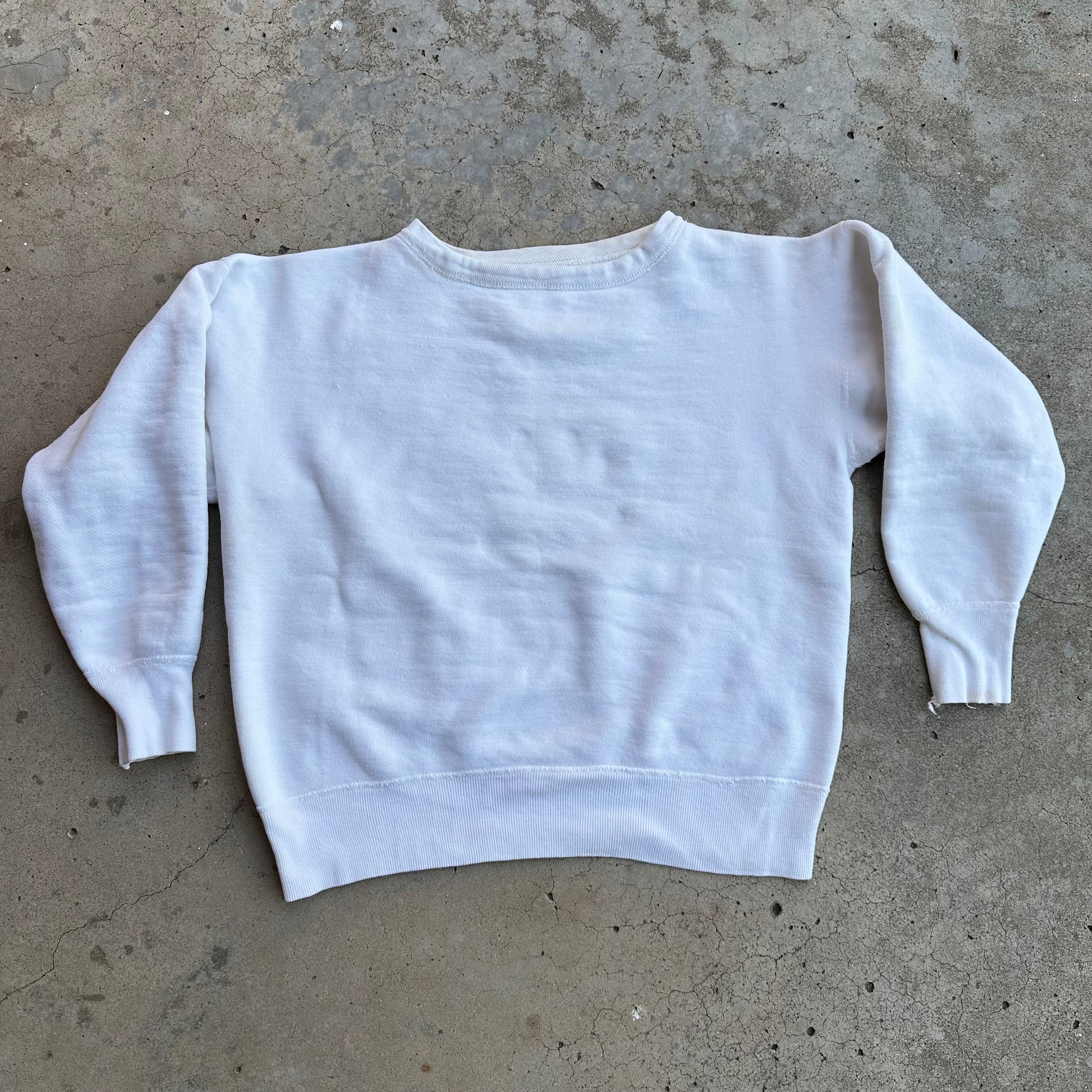 1950’s Single V Crewneck Sweatshirt 24” Chest