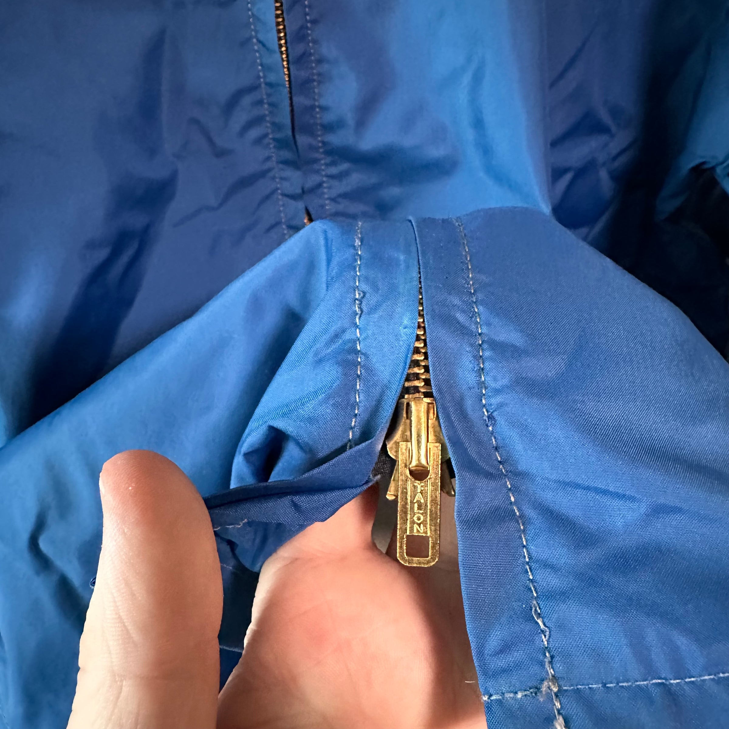 1960’s Vietnam War 600th Photo Squadron Nylon Souvenir Jacket 23” Chest