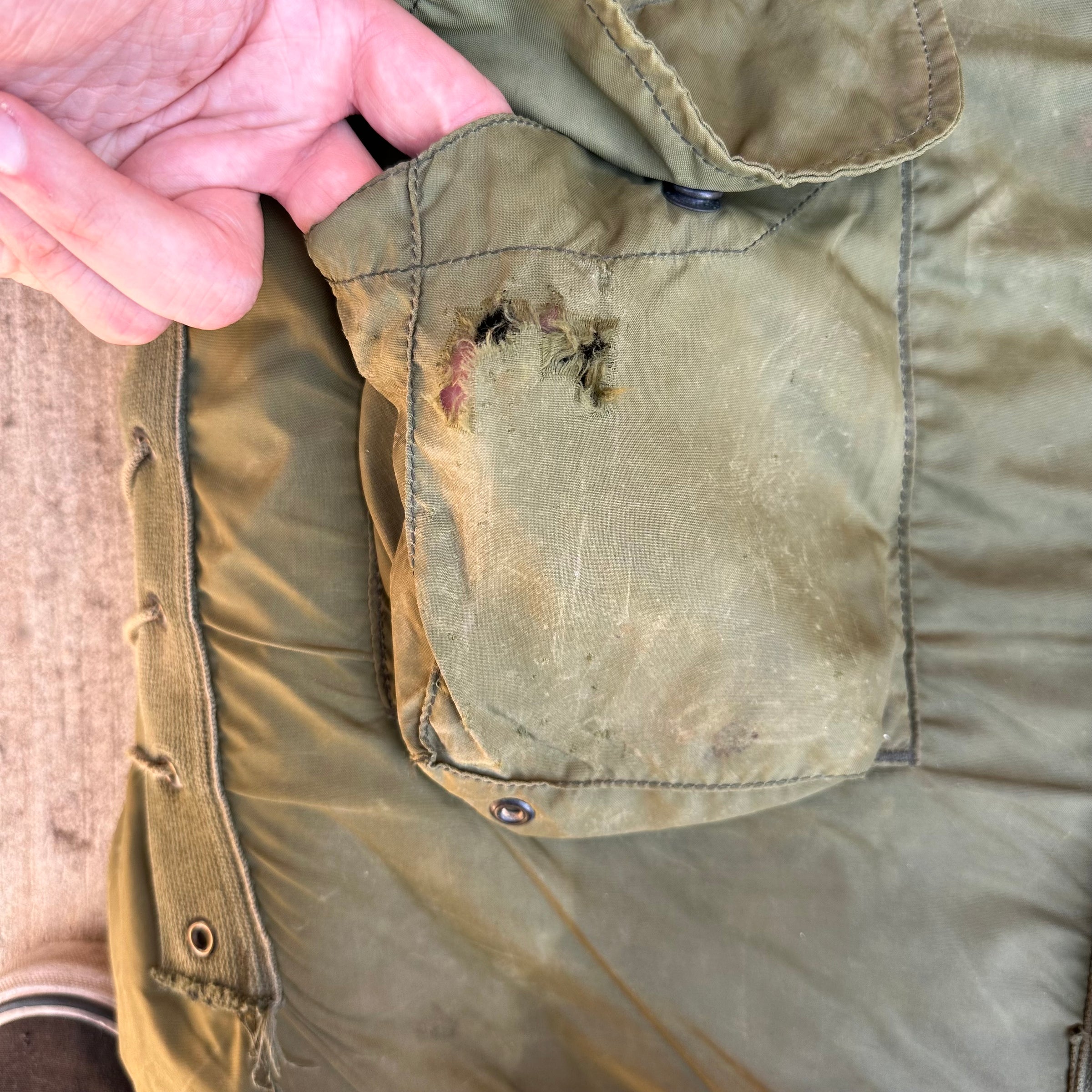 1960’s Vietnam War Era M-69 Flak Vest XL