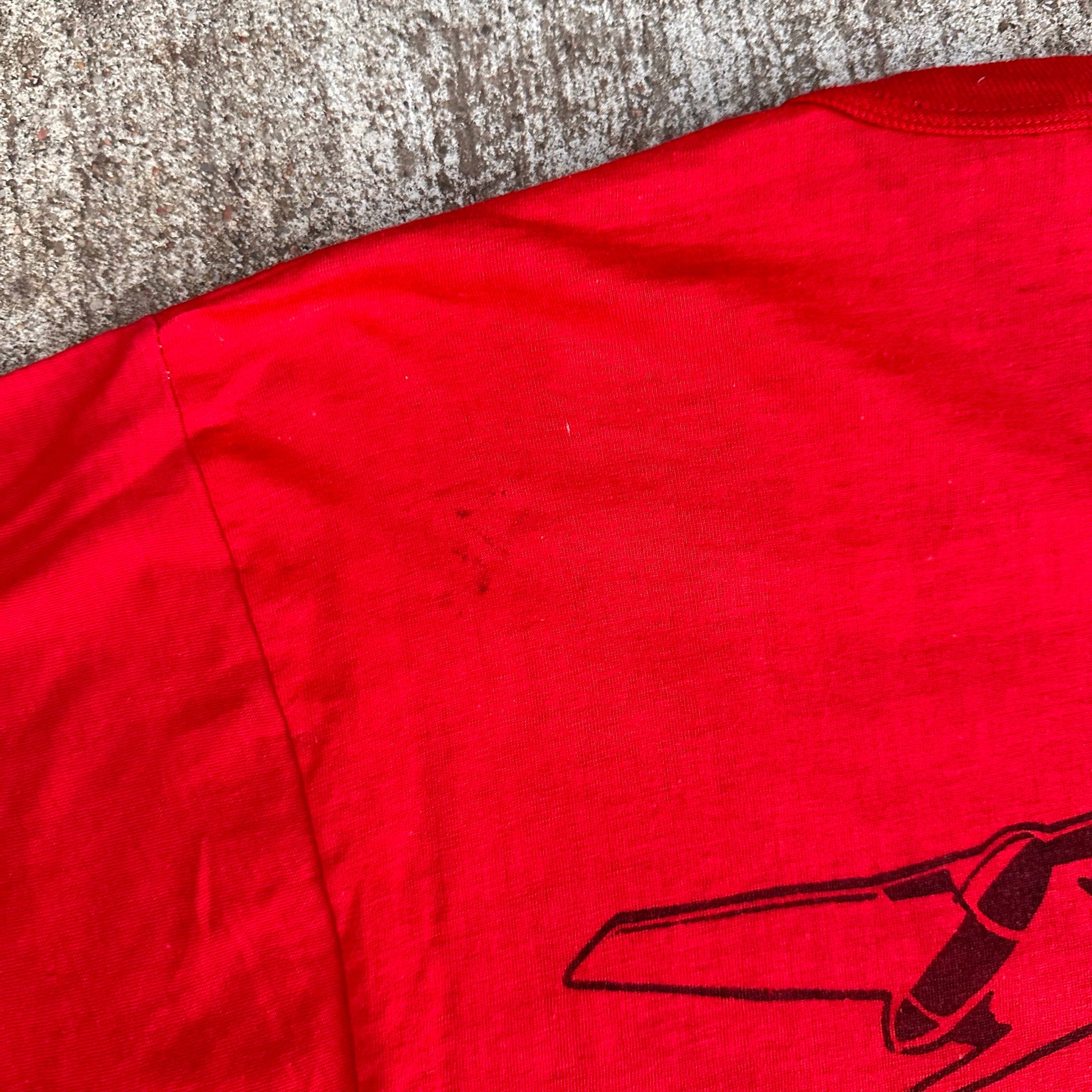 1960’s Deadstock “Fly The Friendly Skies of Vietnam” United Airlines Slogan T-Shirt Size 46