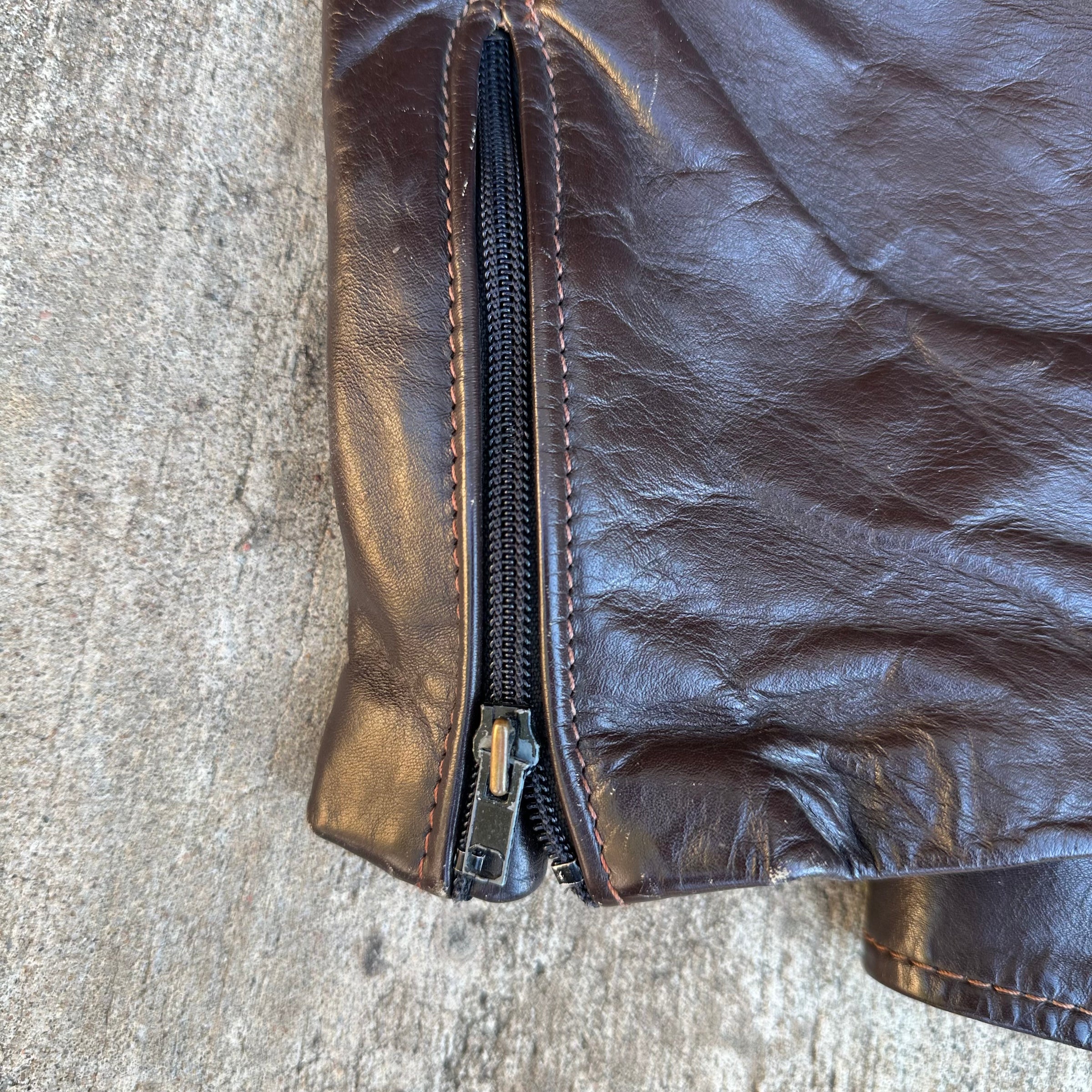 1970’s Vanson Cafe Racer Leather Motorcycle Jacket Size 48