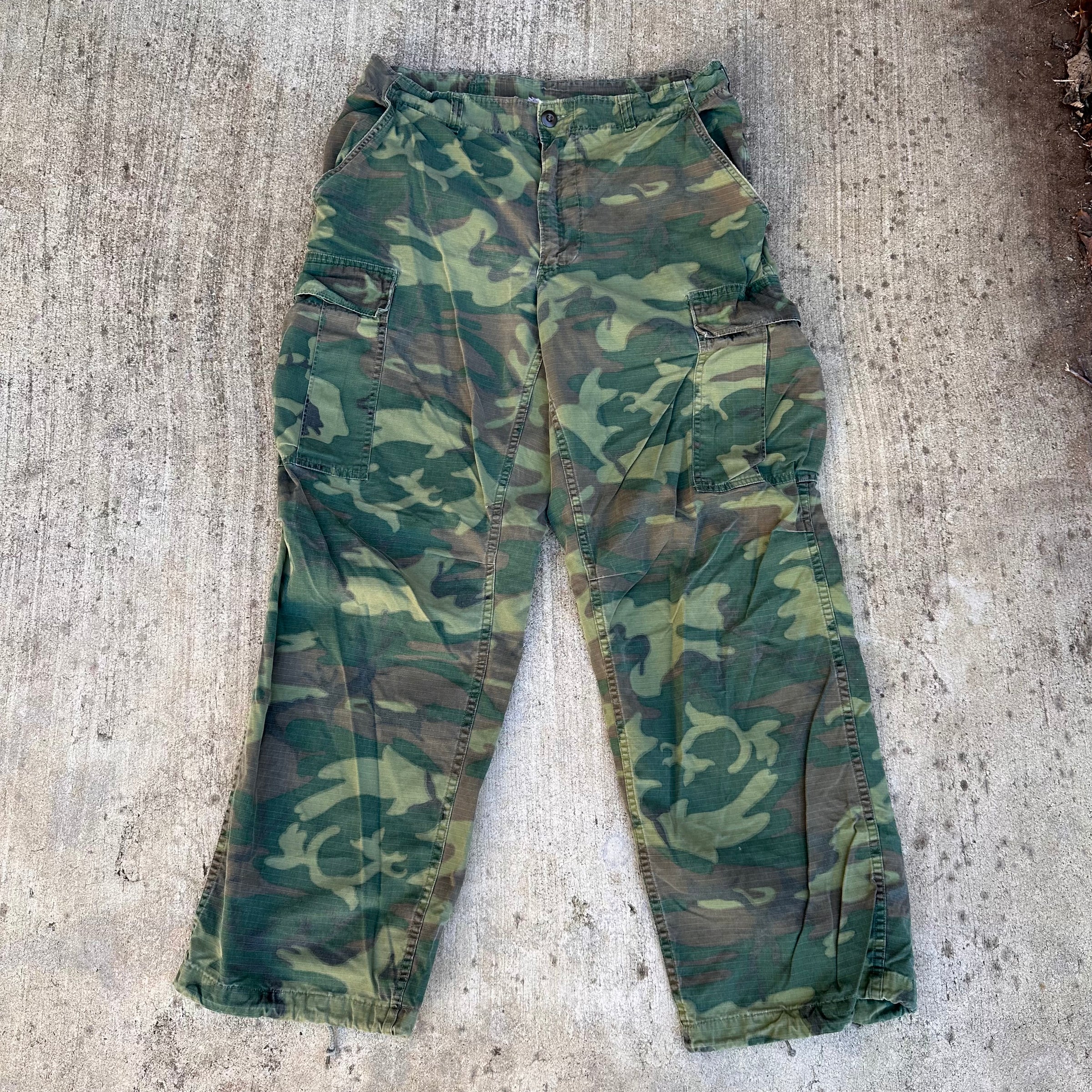 1970’s Vietnam War ERDL Camo Jungle Pants Medium Regular