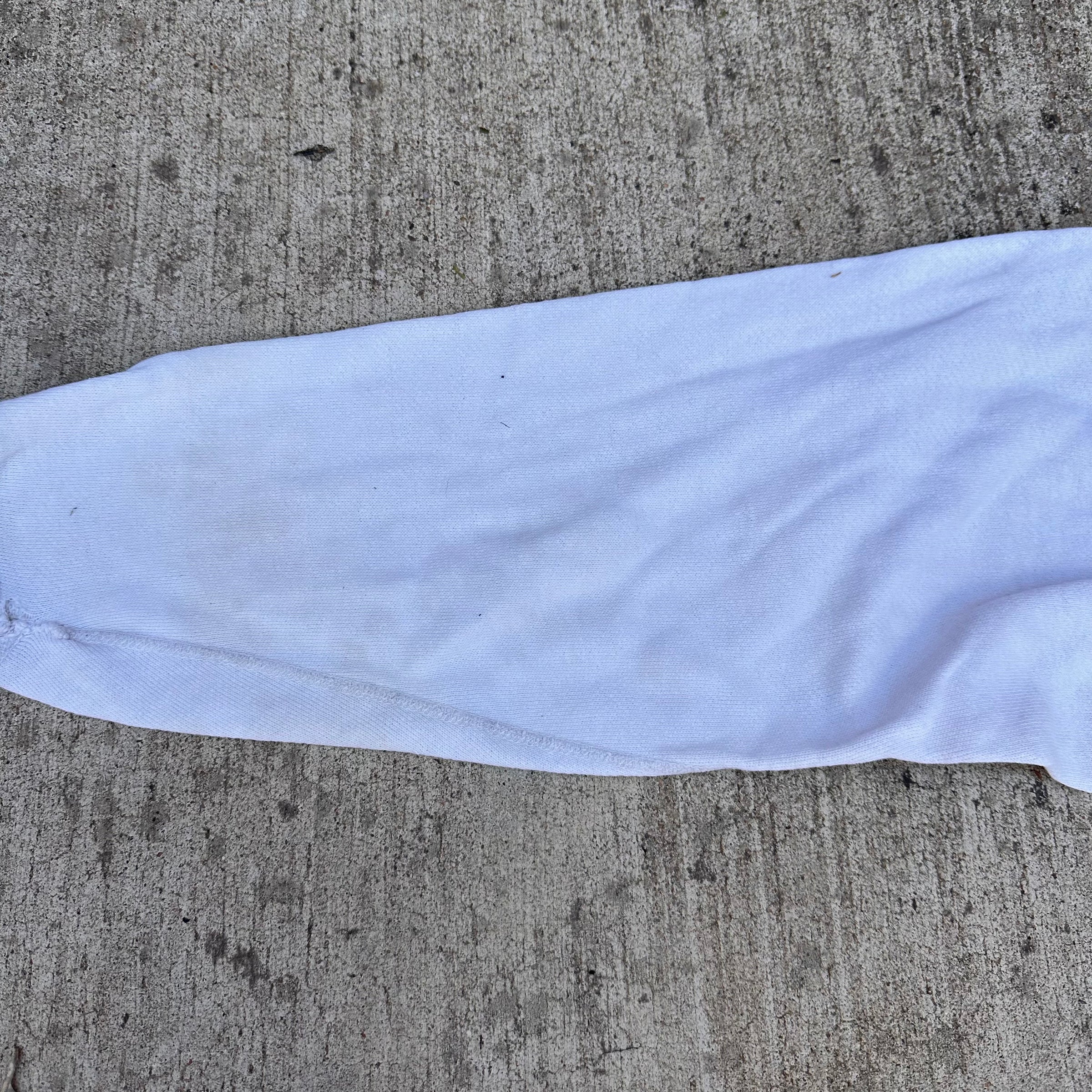 1950’s Two-Tone Single V Crewneck Sweatshirt 27” Chest