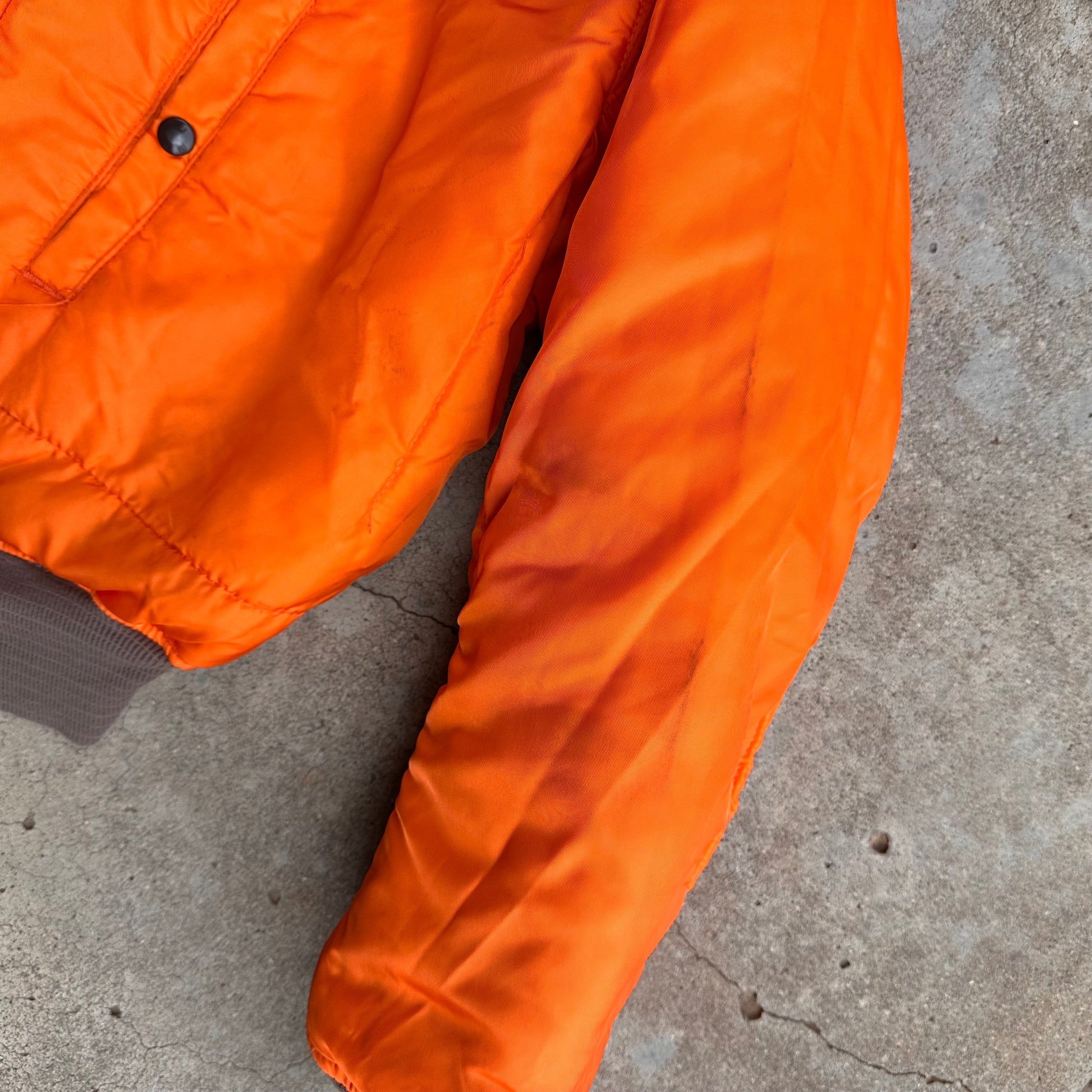 1990’s Alpha Industries Brown Reversible MA-1 Flight Jacket Large 27” Chest