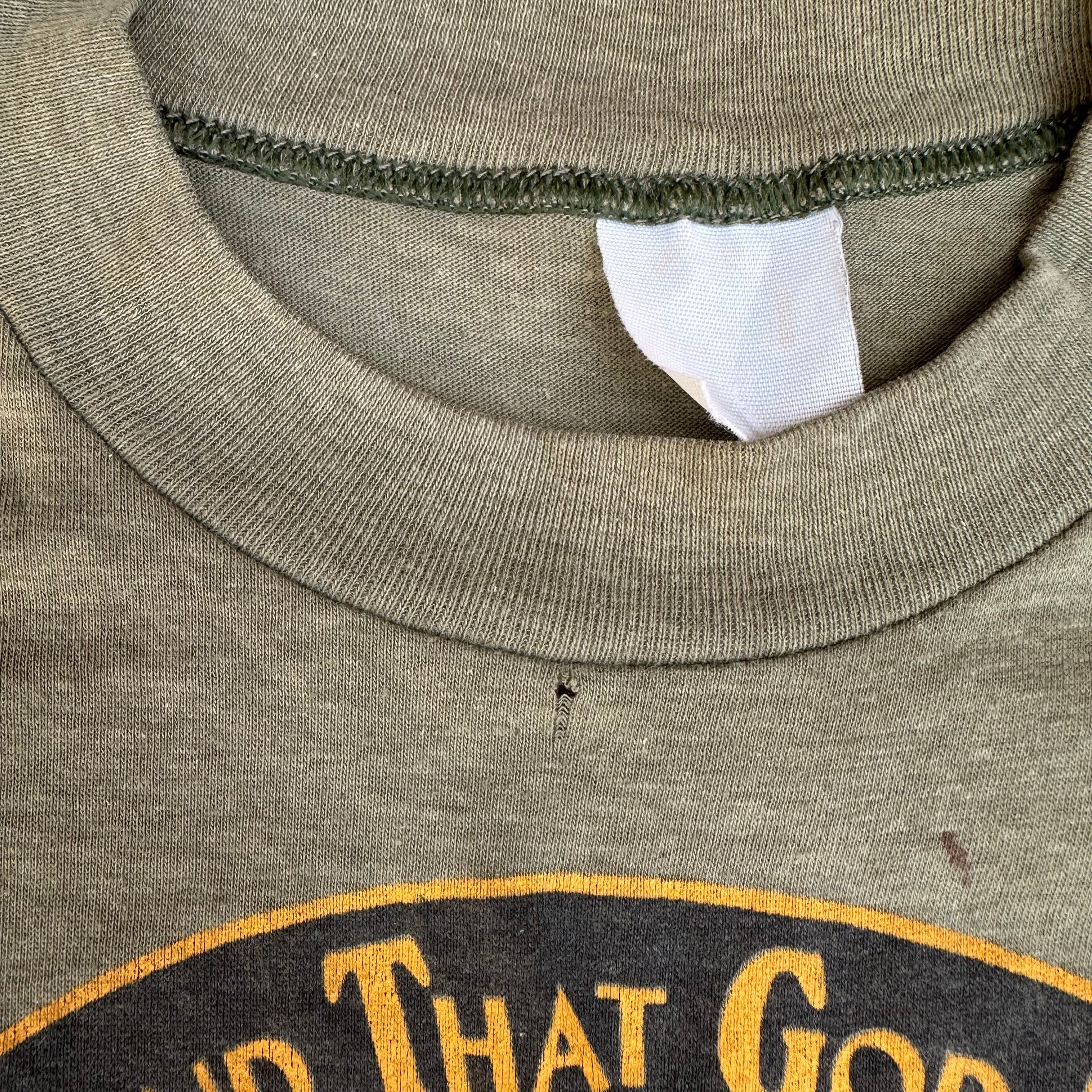 1970’s Vietnam War Devil Souvenir T-Shirt Small