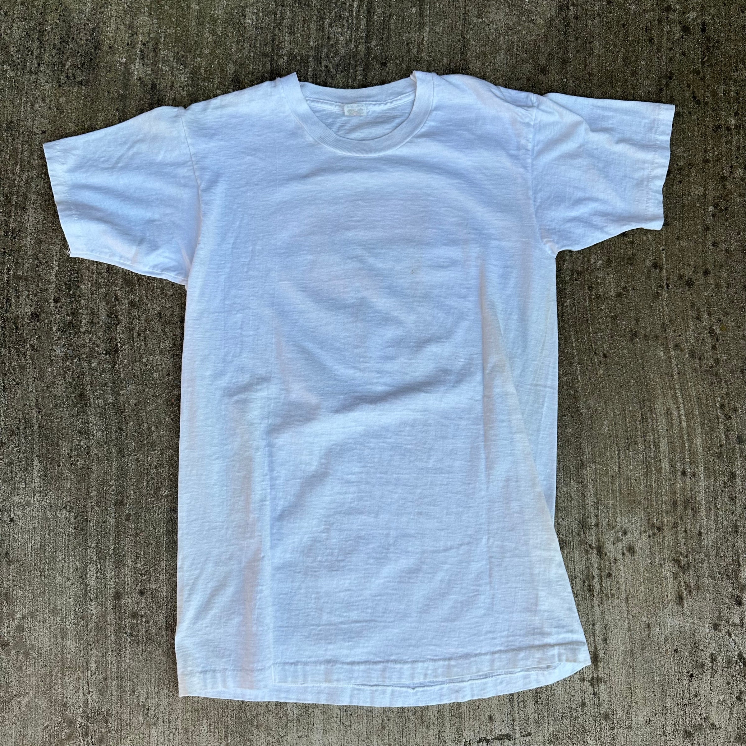 1960’s/70’s Plymouth Roadrunner Hot Rod T-Shirt Small