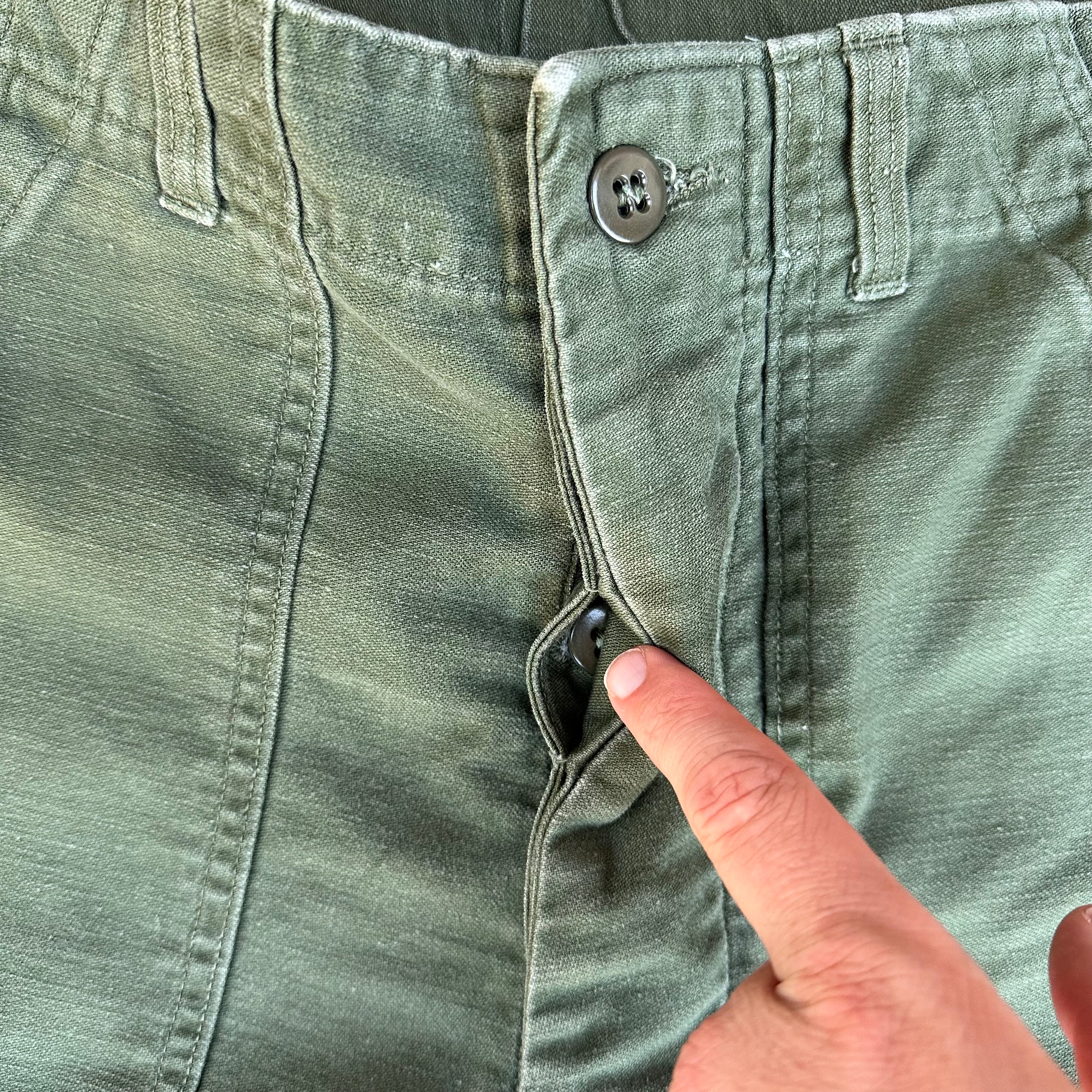 1960’s US Army First Pattern Sateen Fatigue Pants 26” - 28” x 28”