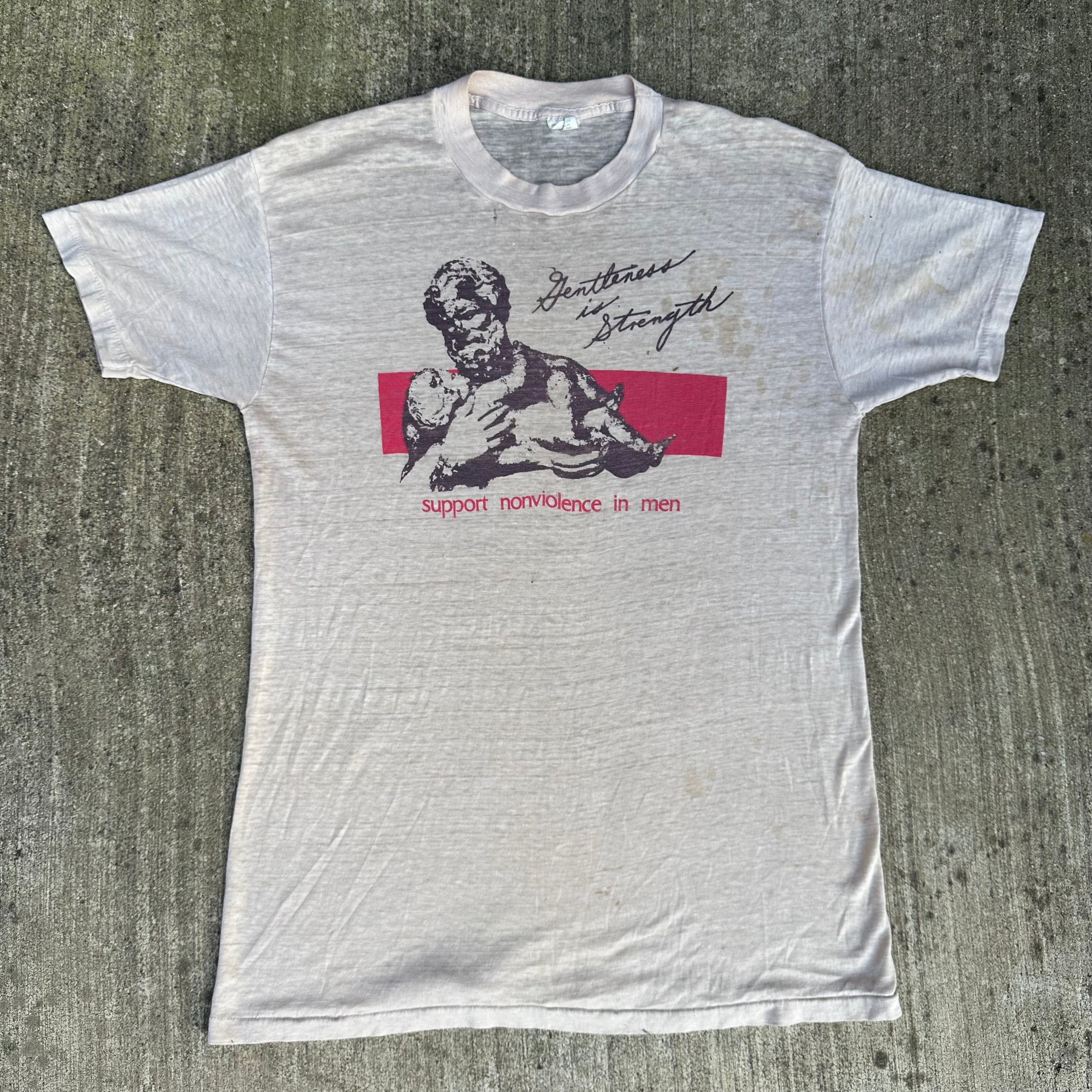 1980’s Gentleness is Strength Support Nonviolence in Men T-Shirt Small