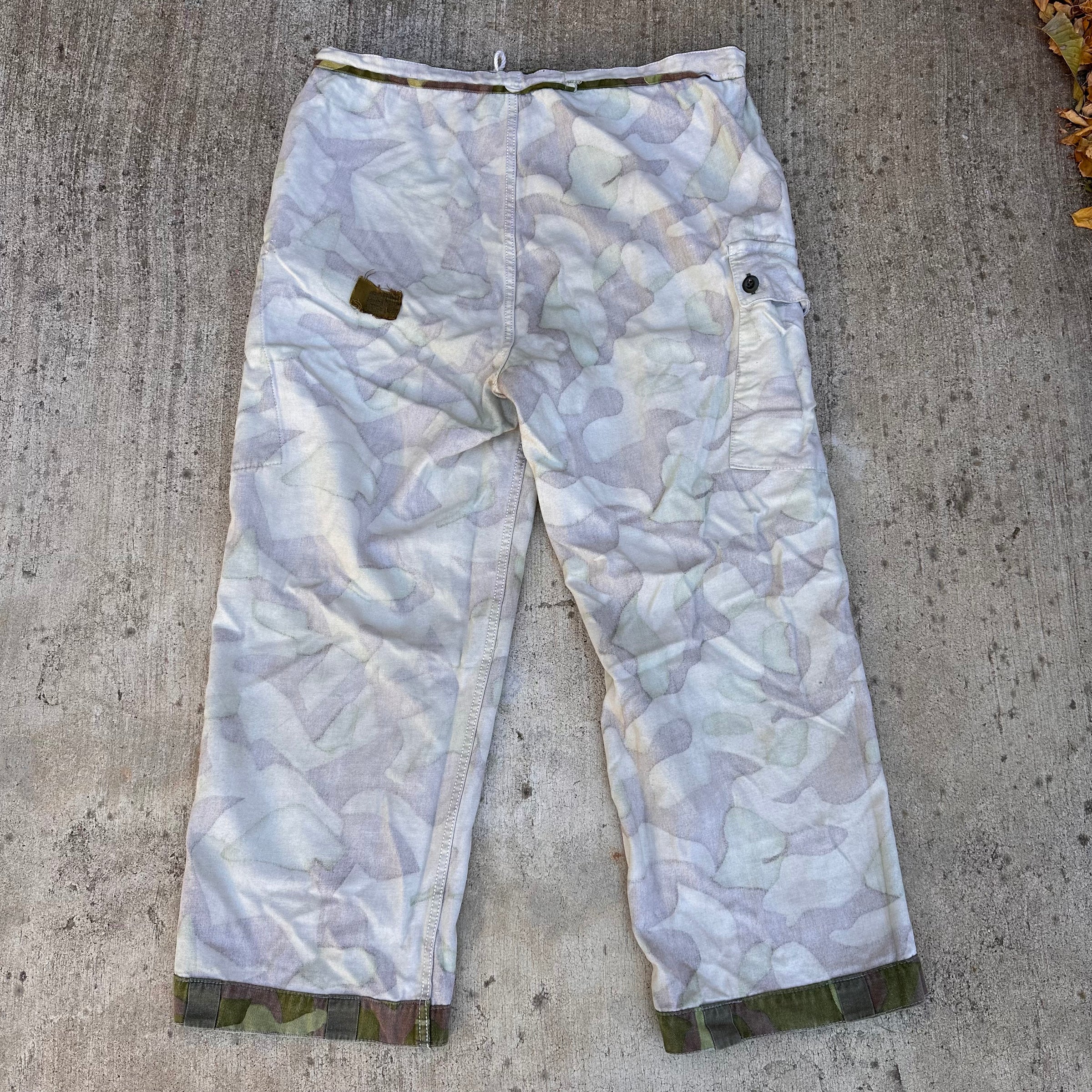 1970’s Reversible Finnish M62 Camo Pants 30” - 40” x 28”