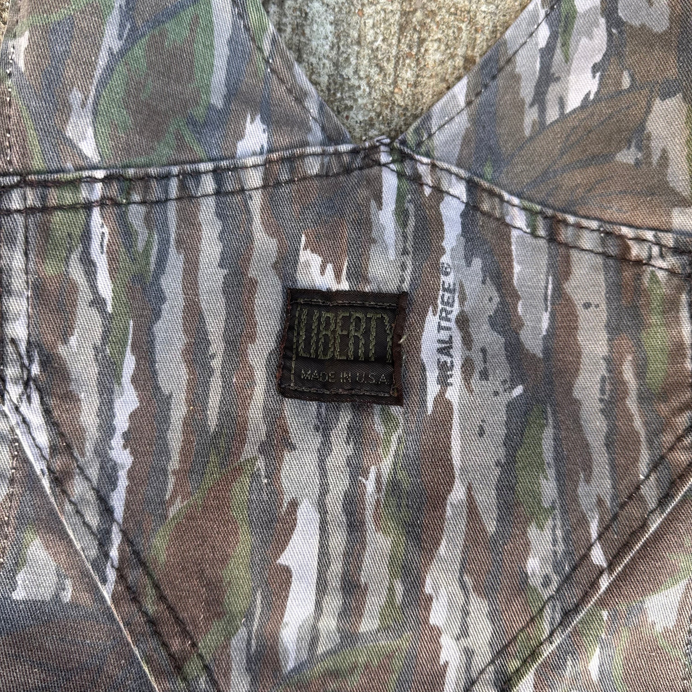 1990’s Liberty Real-Tree Camo Double Knee Overalls 34” x 30”