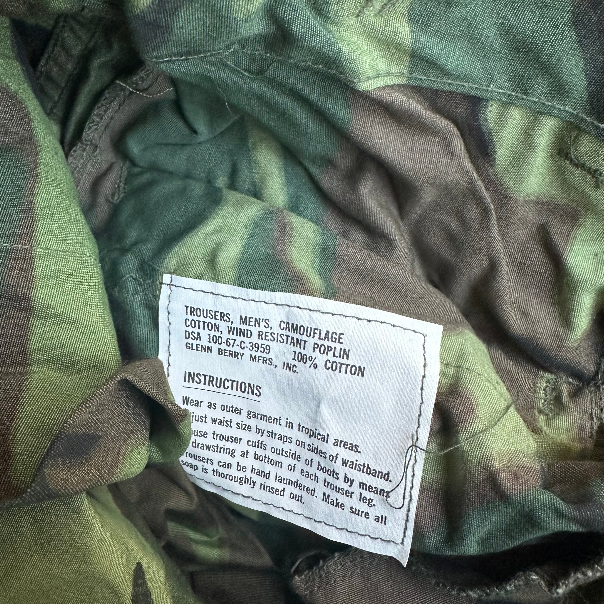 1960’s Deadstock Vietnam War Poplin ERDL Camo Jungle Pants XL Regular