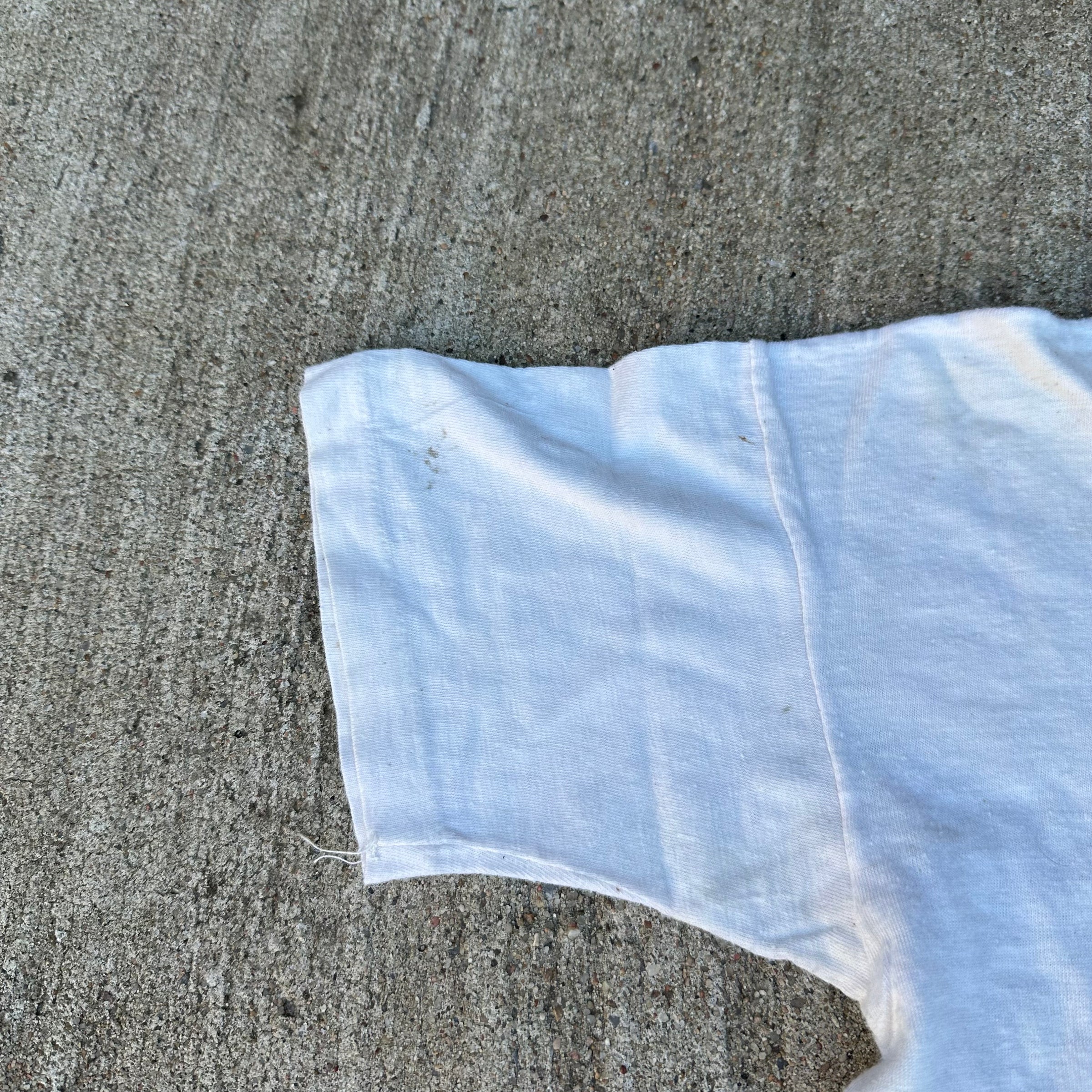 1940’s/50’s Thrashed Garfield School Flock Print T-Shirt XS