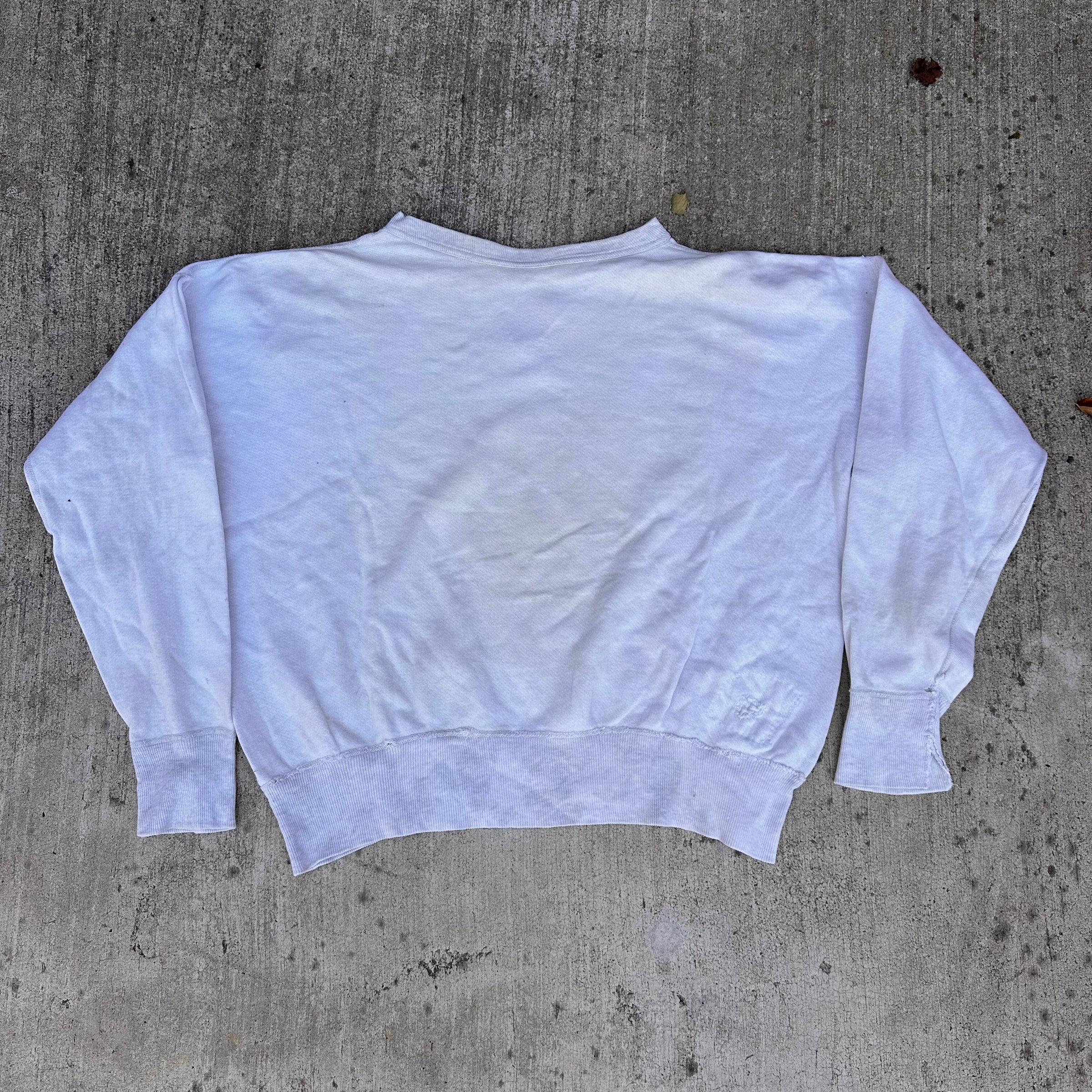 1950’s Two-Tone Single V Crewneck Sweatshirt 27” Chest