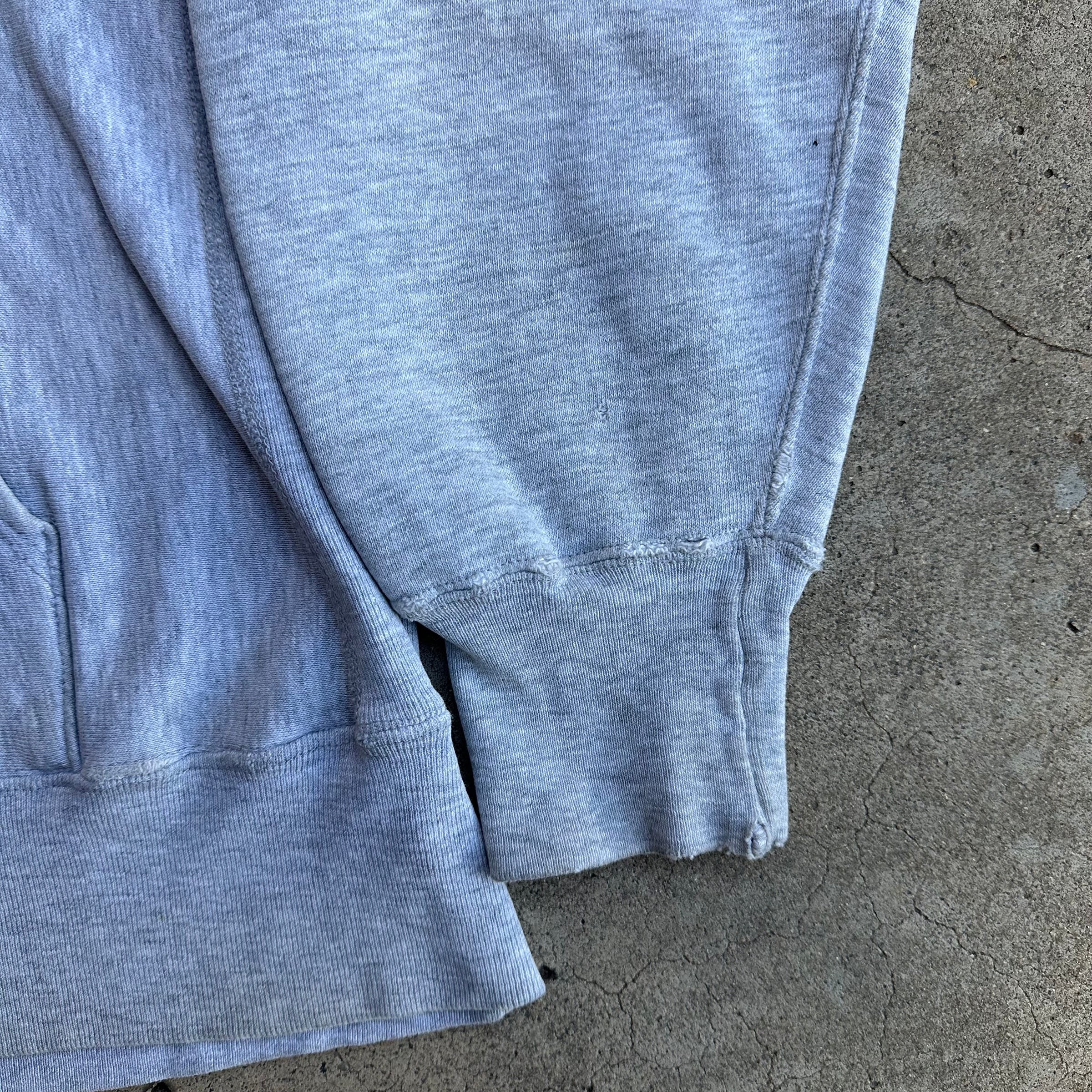 1980’s Champion Reverse Weave Winged Foot Hooded Sweatshirt Large