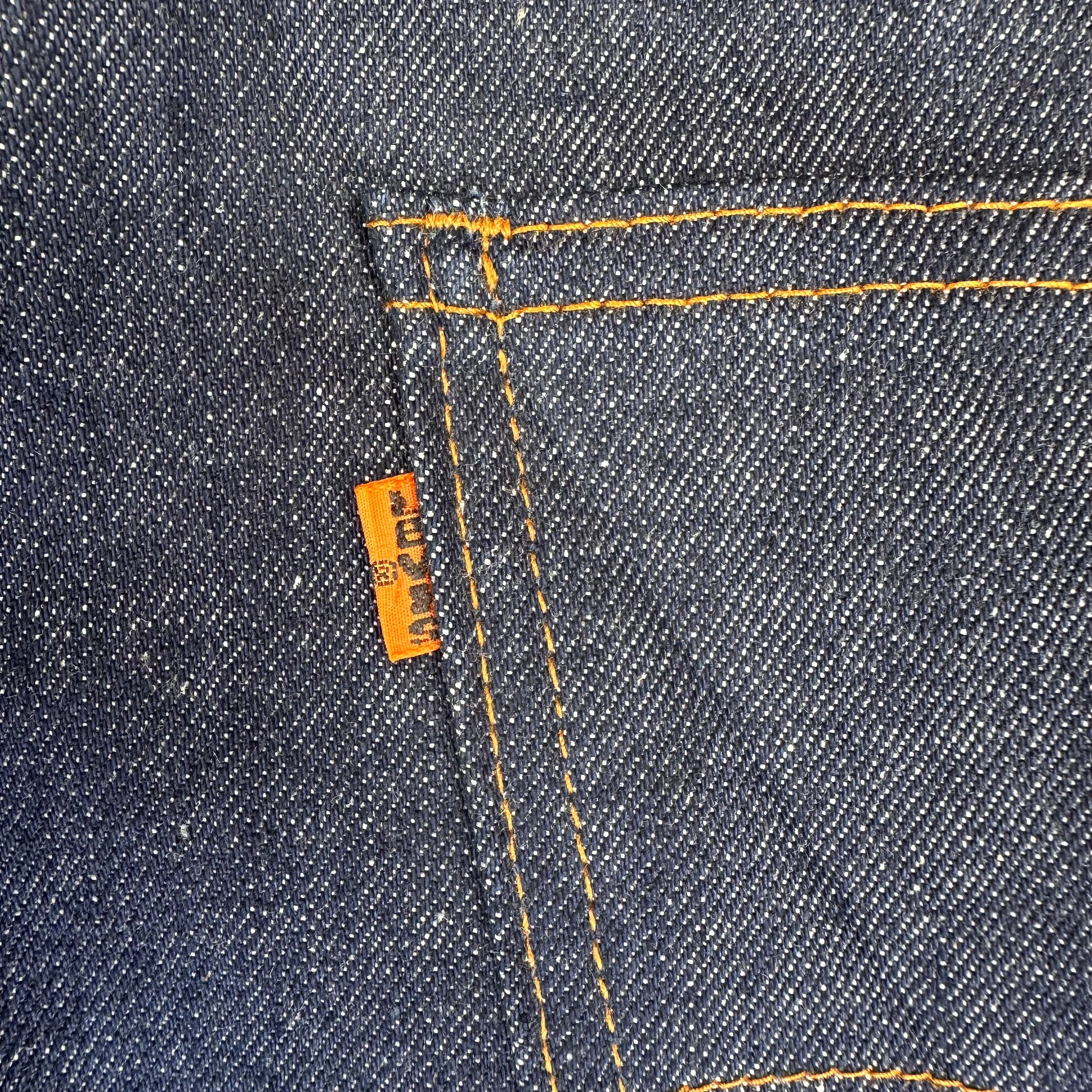 1970’s Deadstock Levi’s 646 Bellbottom Jeans 35” x 32”