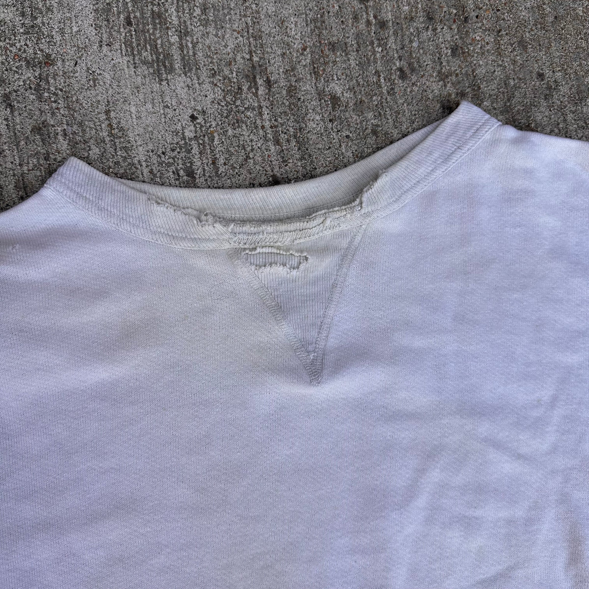 1950’s Two-Tone Single V Crewneck Sweatshirt 27” Chest