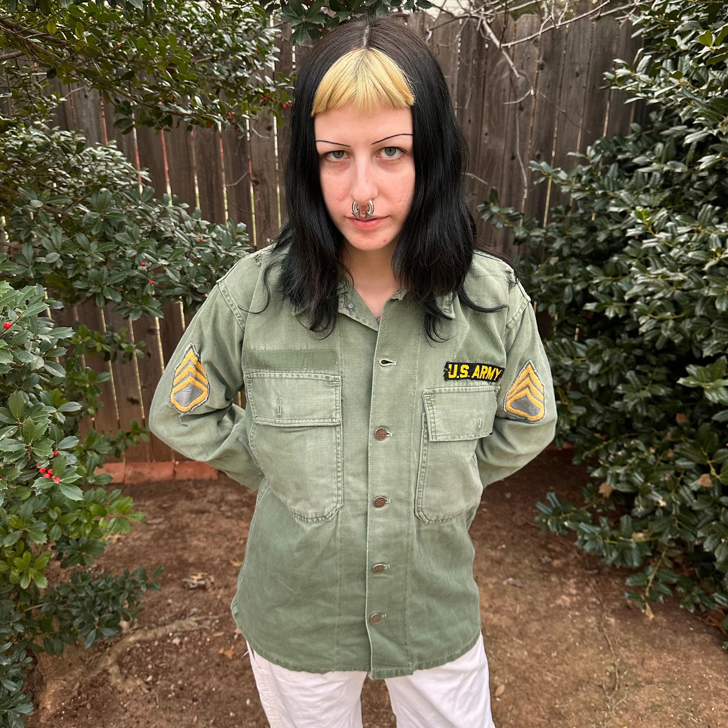 1950’s/60’s Thrashed First Pattern 13 Star OG-107 Fatigue Shirt Medium