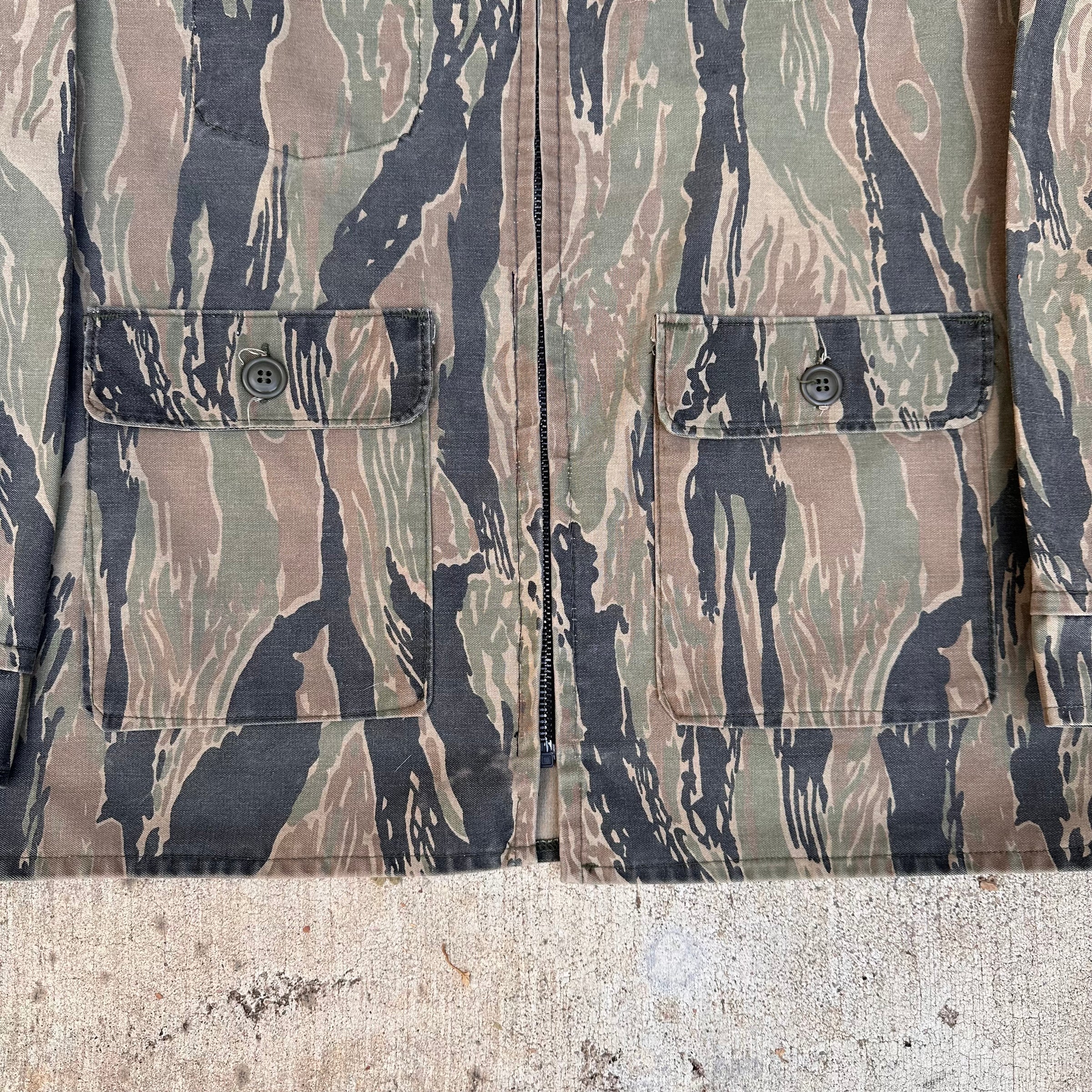 1970’s Neet Products Vertical Tiger Stripe Hunting Jacket XL