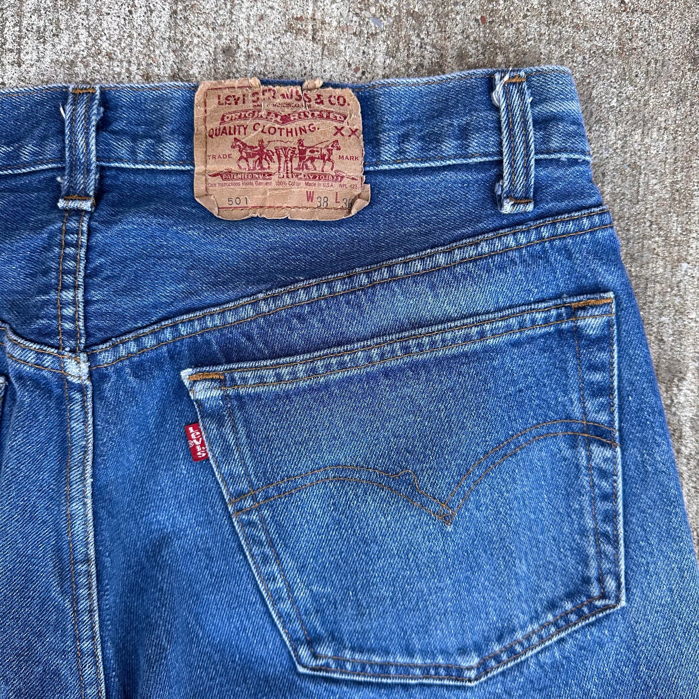 1980’s Levi’s 501 Denim Jeans 34” x 32”