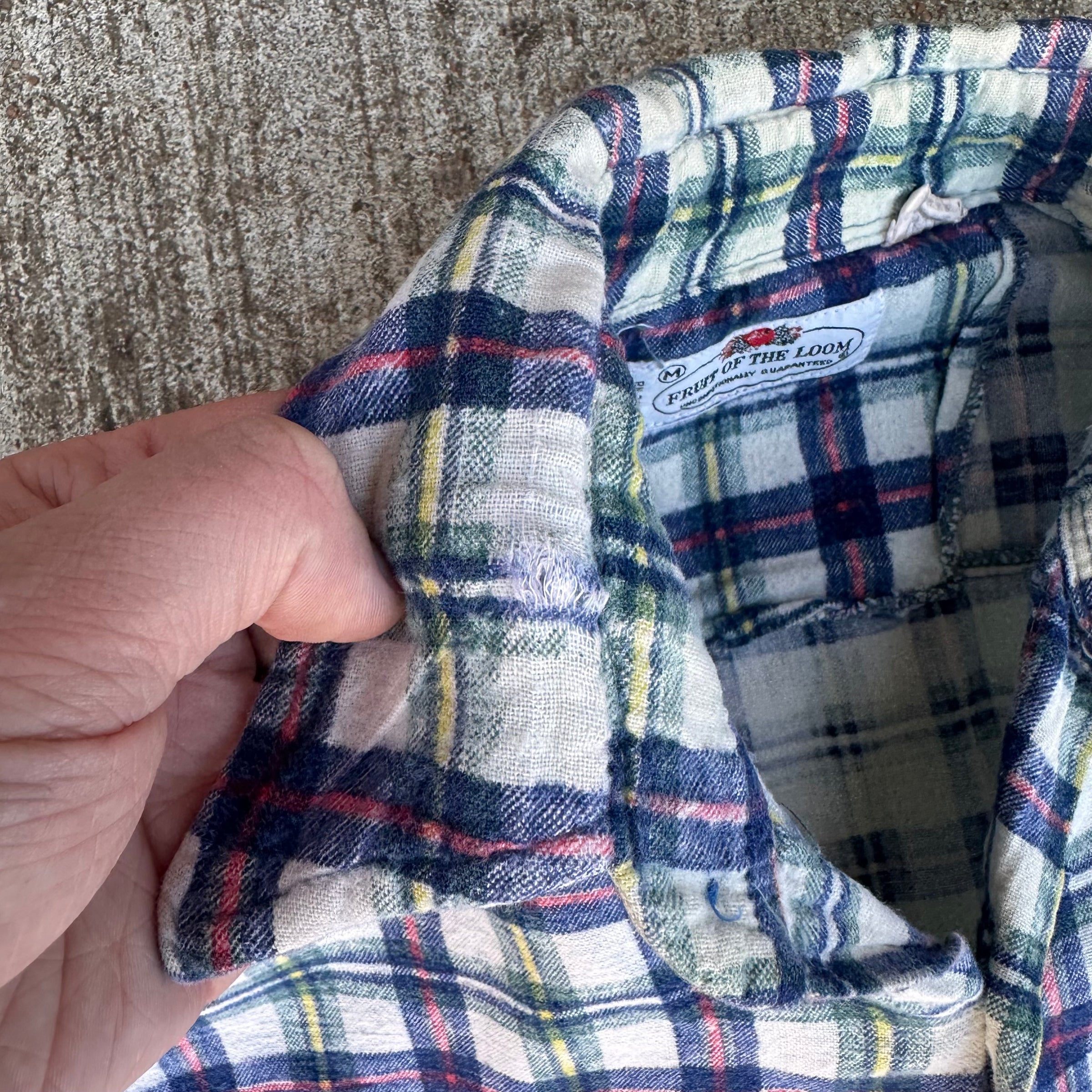 1970’s Fruit of the Loom Printed Plaid Flannel Shirt 23” Chest